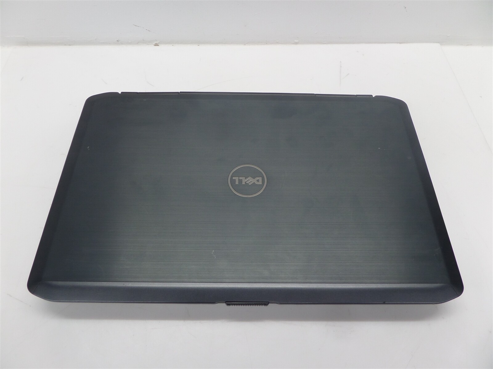 Dell Latitude E5530 15.6″ Laptop w/ i3-3110M 2.4GHz CPU 8GB RAM – No HDD