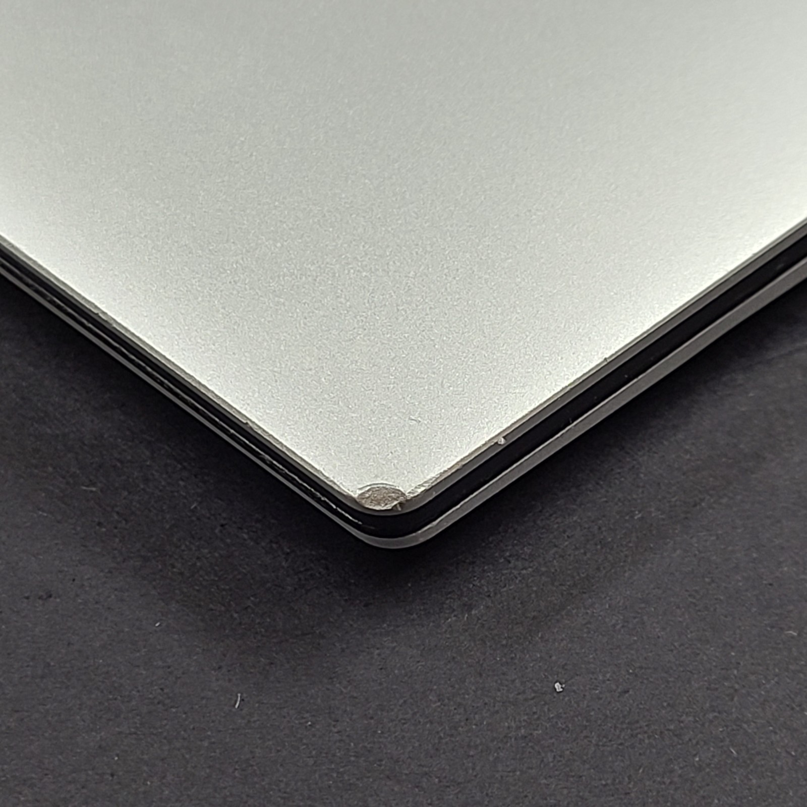 Dell XPS 13 9310 13.4″ Intel i7-1185G7 CPU @ 3.00 GHz – 2TB SSD 32GB RAM