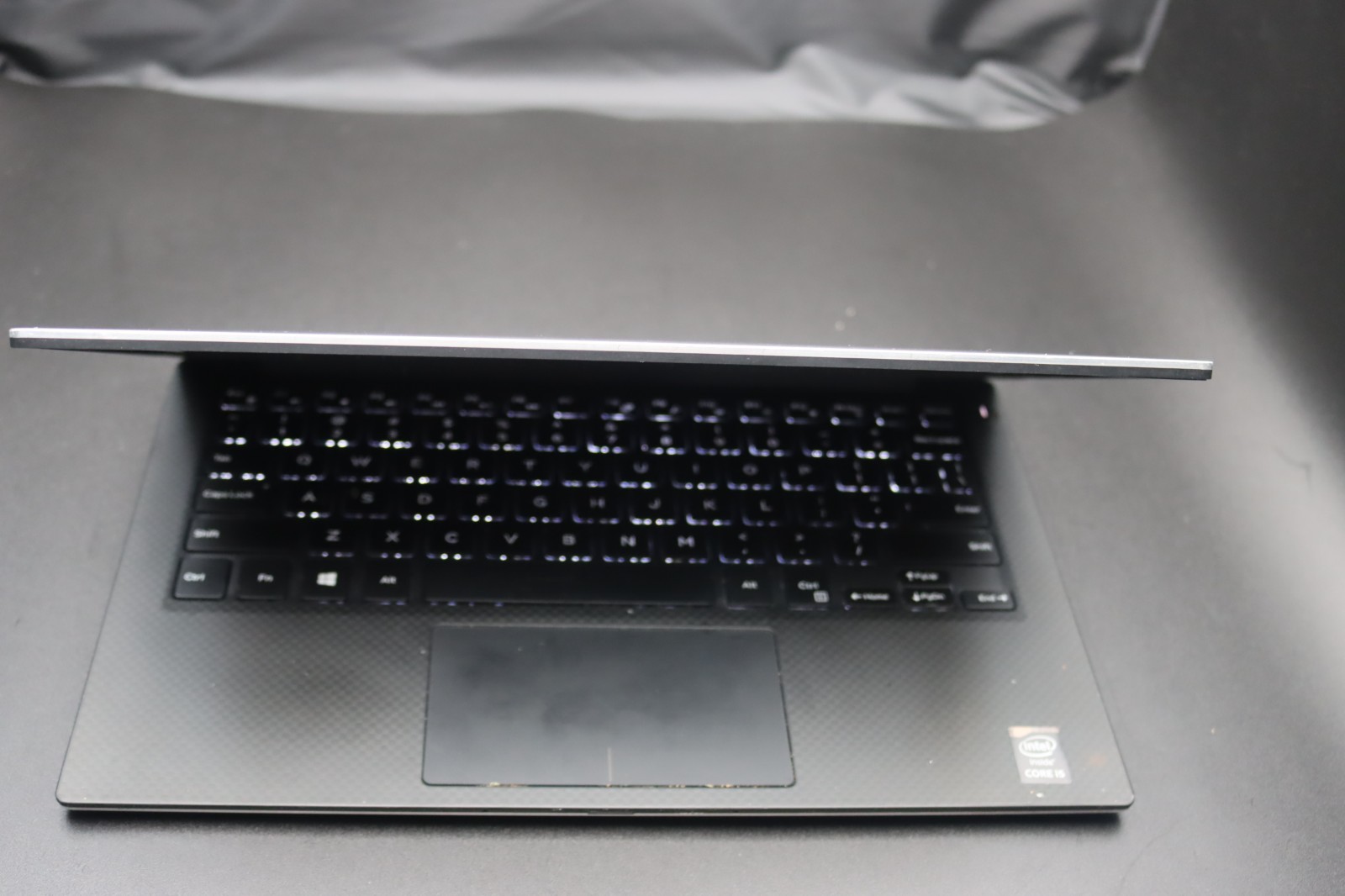Dell XPS 13 9343, 13.3″ Intel Core i5-5200U, 4GB RAM, 128GB.