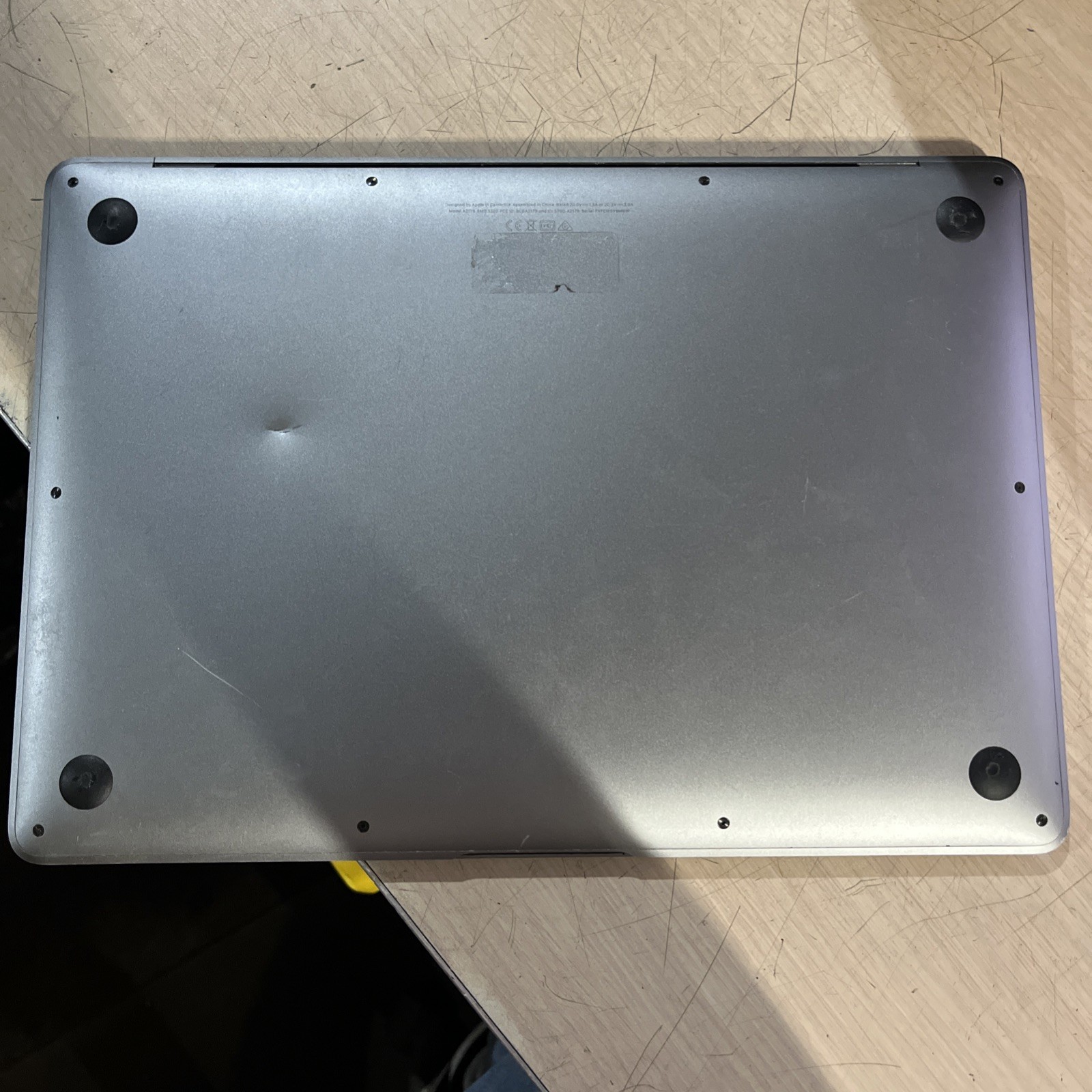 APPLE MACBOOK AIR 13″ SCISSOR, 2020 CORE I3-1000NG4 1.1GHZ 8GB RAM 256SSD