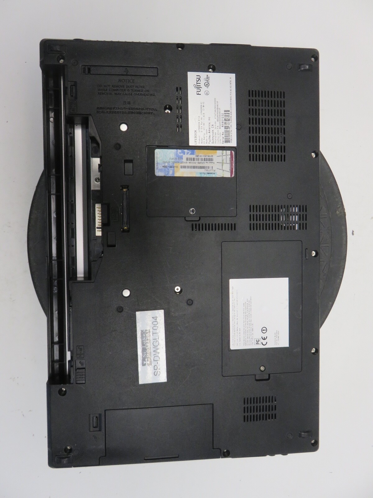 Fujitsu Lifebook E754 Intel i5-4300M 2.6GHz 4 GB NO HDD No Batt