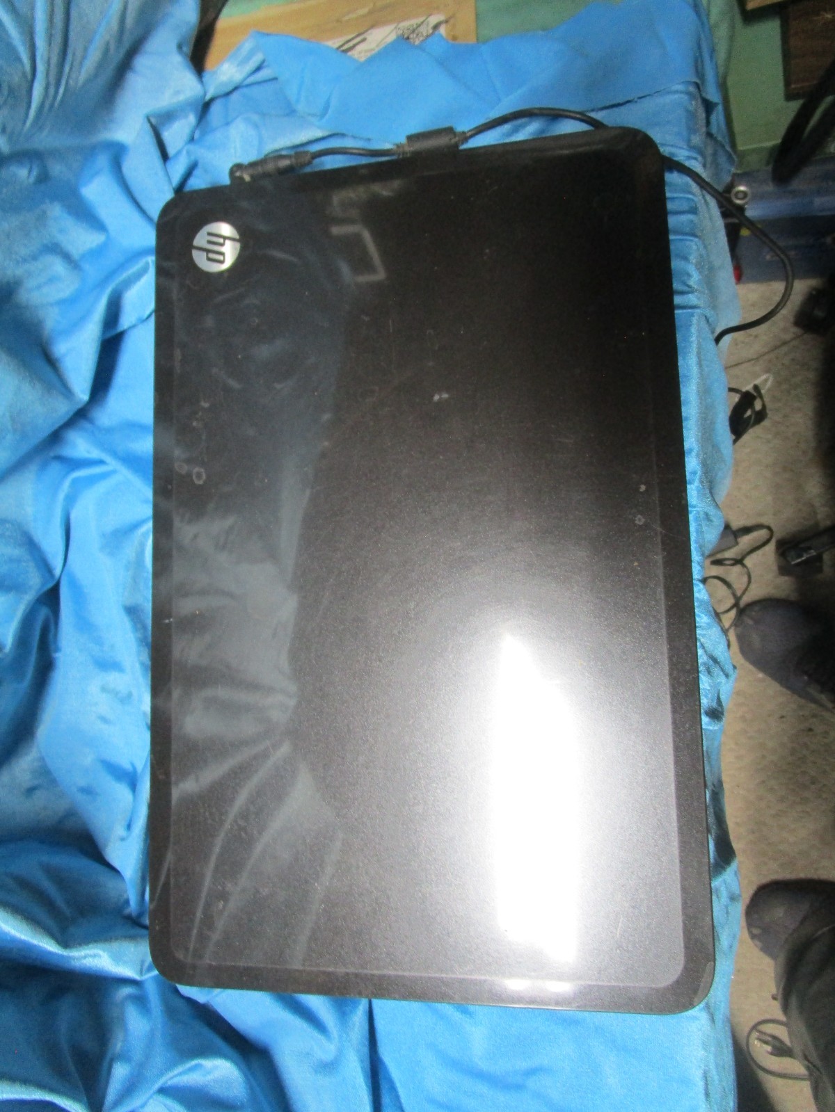 HP 2000-2a22nr E1-1200 8GB RAM 250GB HD 15.6″ AMD 1.4GHz E-1200 PROC-READ