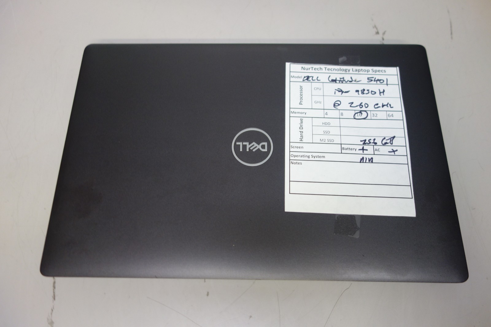 Dell Latitude 5401 14″ i7-9850H 2.6GHz 16GB/256GB m2 SSD [NO OS] Laptop + AC