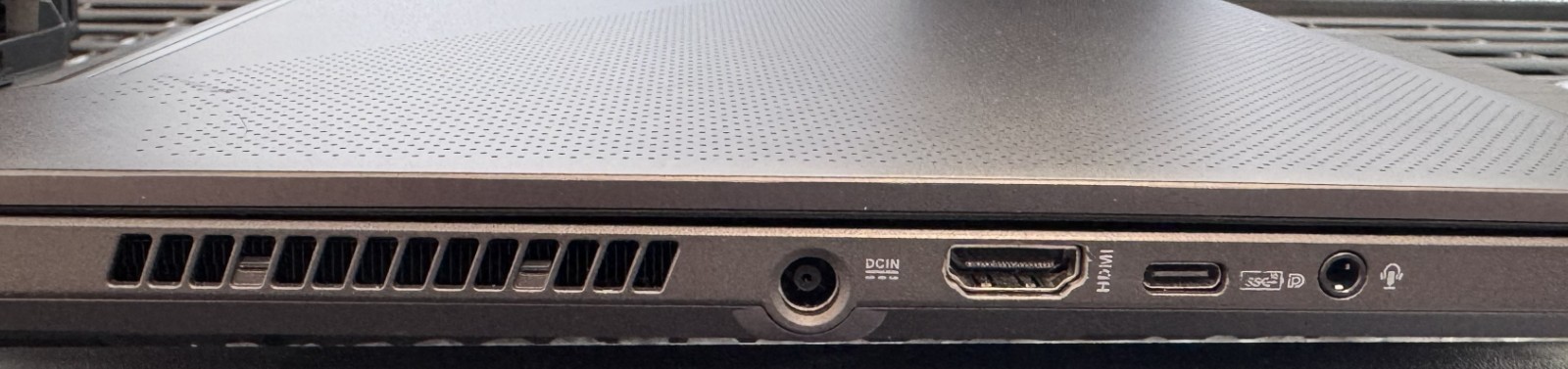ASUS ROG Zephyrus G14 GA401Q Gaming Laptop, 1TB, 24GB RAM