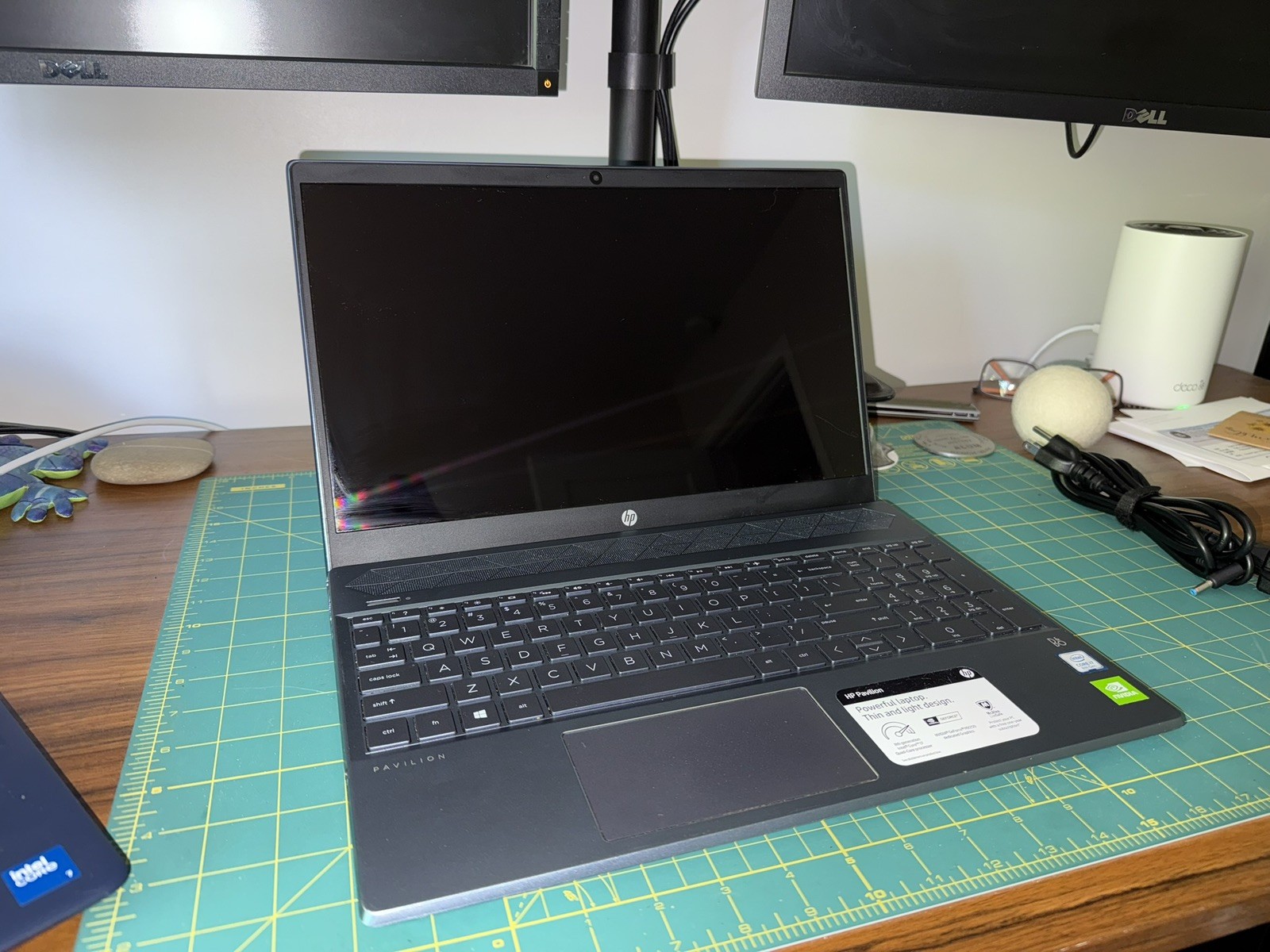 HP Pavilion 15-CS-2073cl Touchscreen i7-8565U 16GB RAM 1 TB SSD NVIDIA MX250