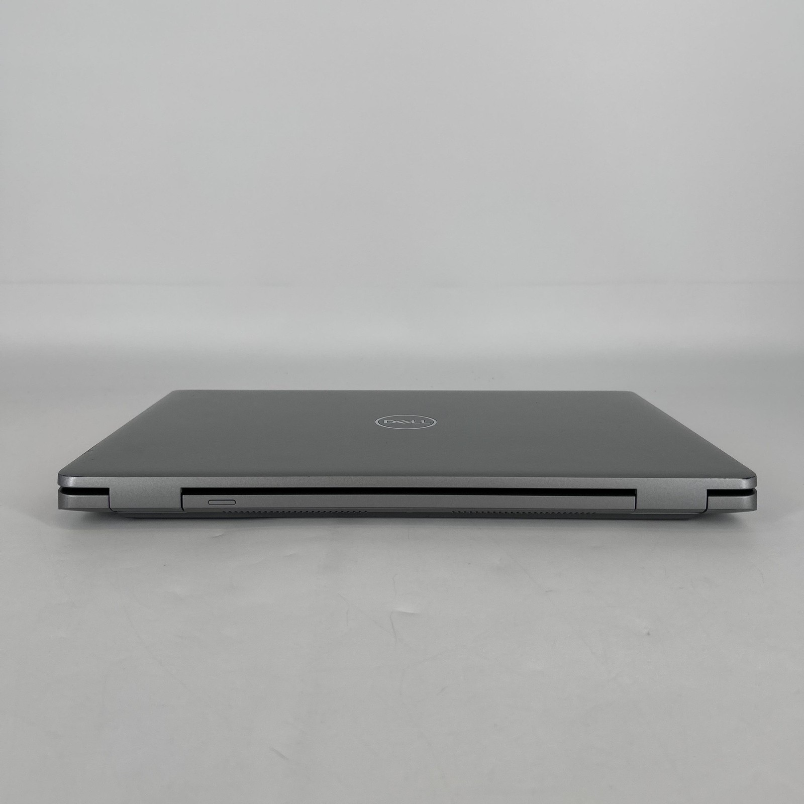 Dell Latitude 5540 15.6 FHD 1.9GHz i7-1370P 16GB 512GB SSD Very Good WHITE SPOTS