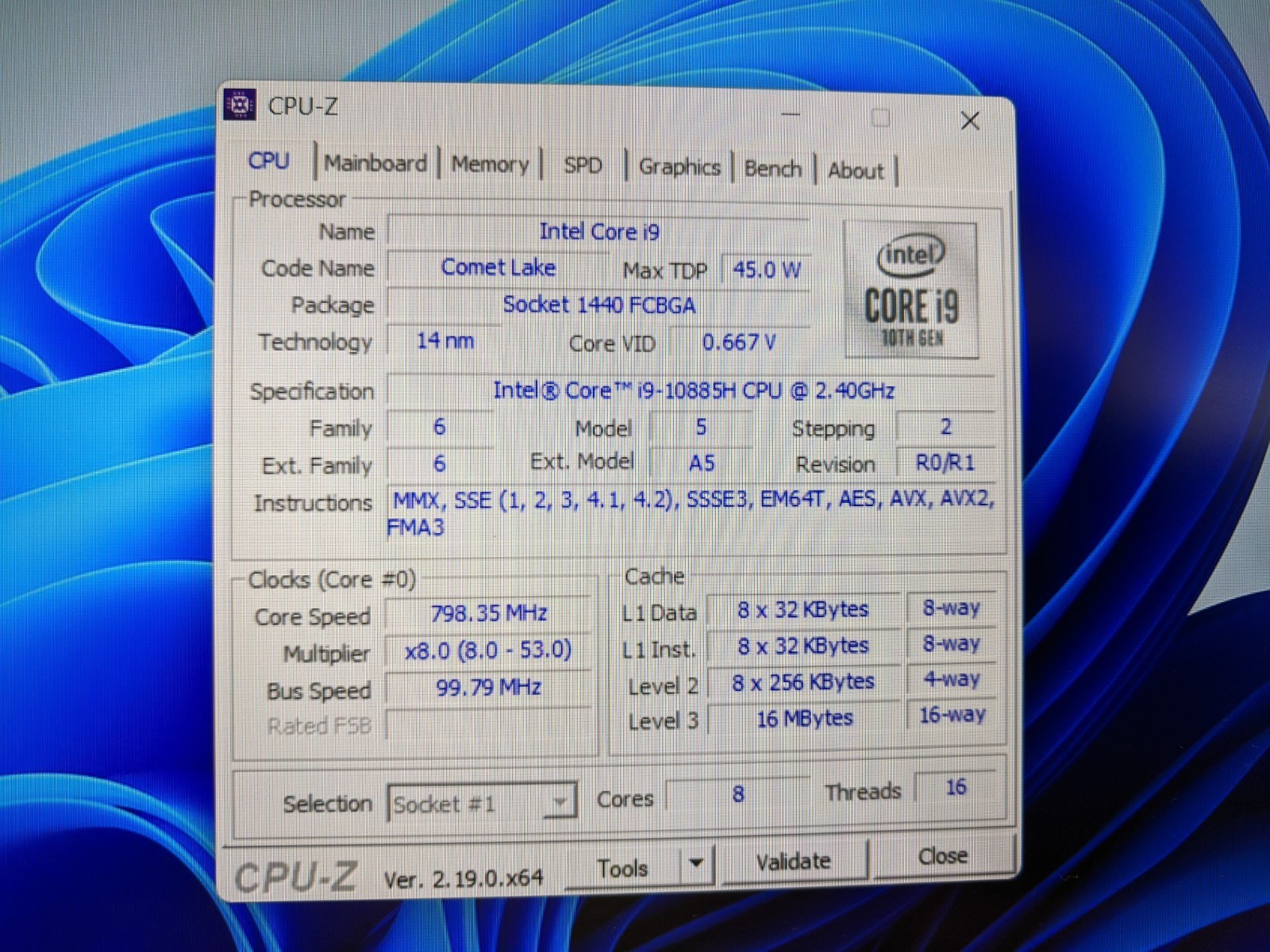 Dell XPS 15 9500 – Core i9-10885H | 32GB DDR4 | 1TB NVMe | GTX 1650 Ti 4GB | W11
