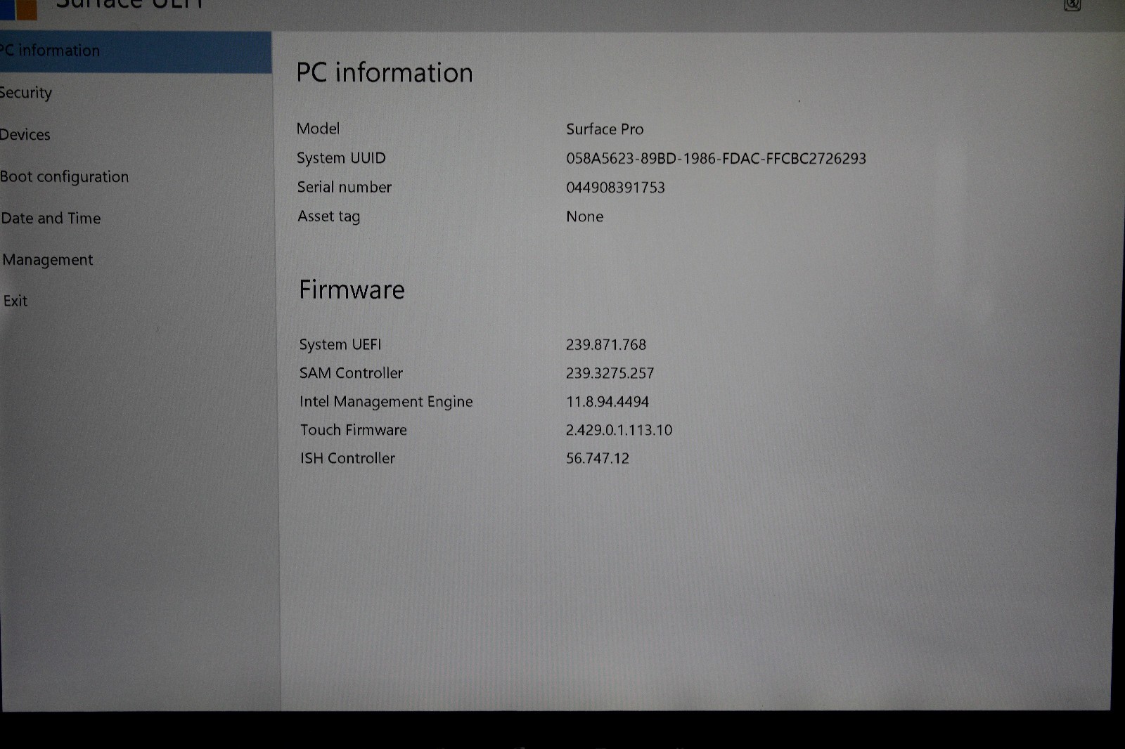 Microsoft Surface Pro 5 1796 _ m3-7Y30 _ 4GB / 128GB