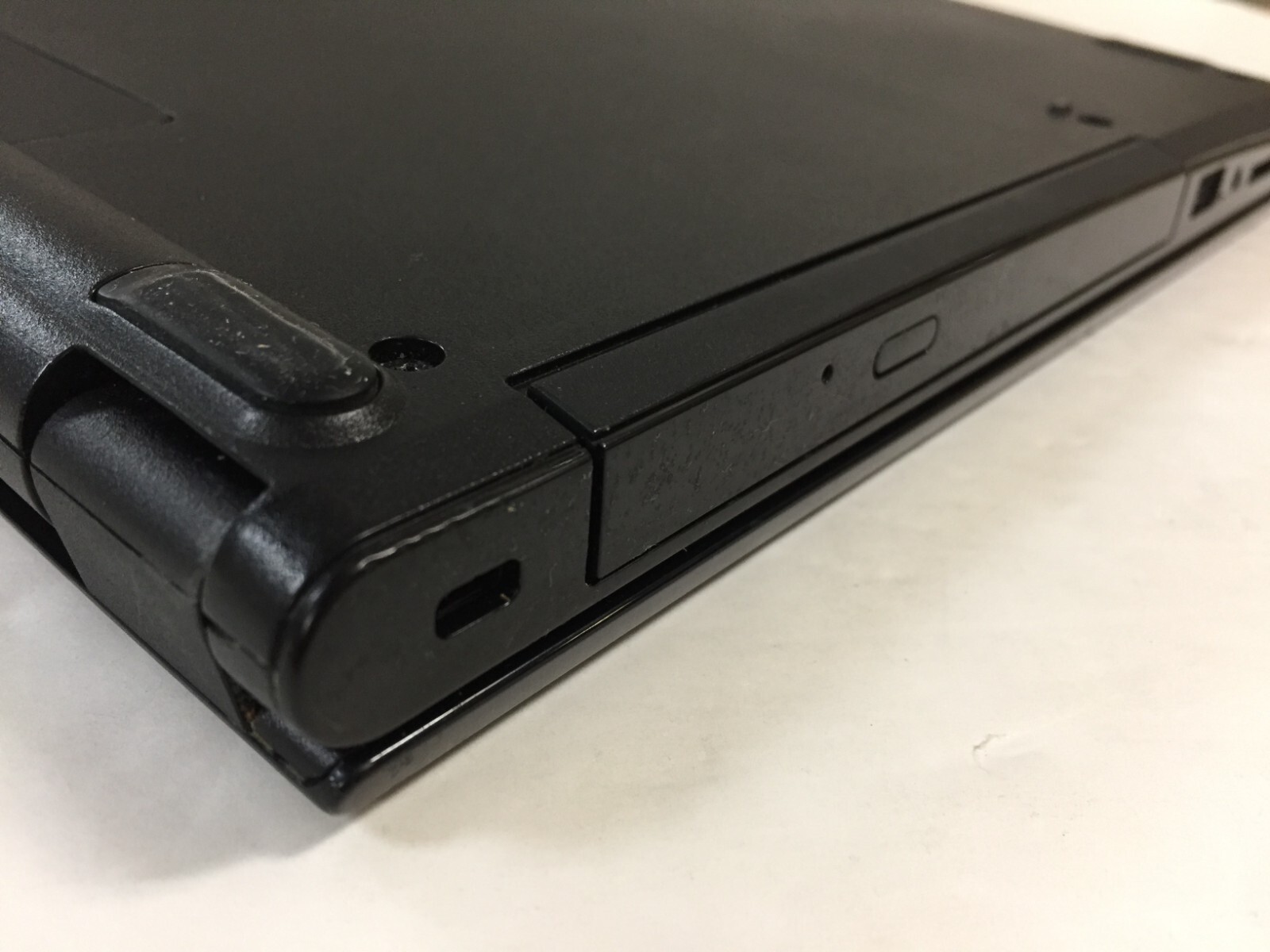 Dell Inspiron 15 3565 15.6″ Laptop/AMD A6-9200/8GB RAM/128GB SSD/Windows 10 Home