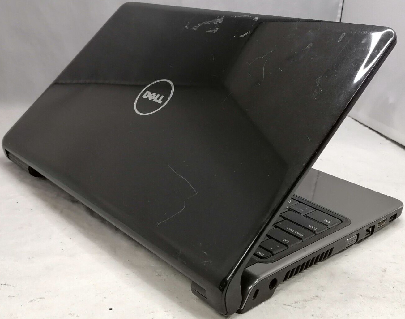 FOR PARTS 15.6″ Dell Inspiron 1564 (i3-330M/4 GB RAM/NO HDD)