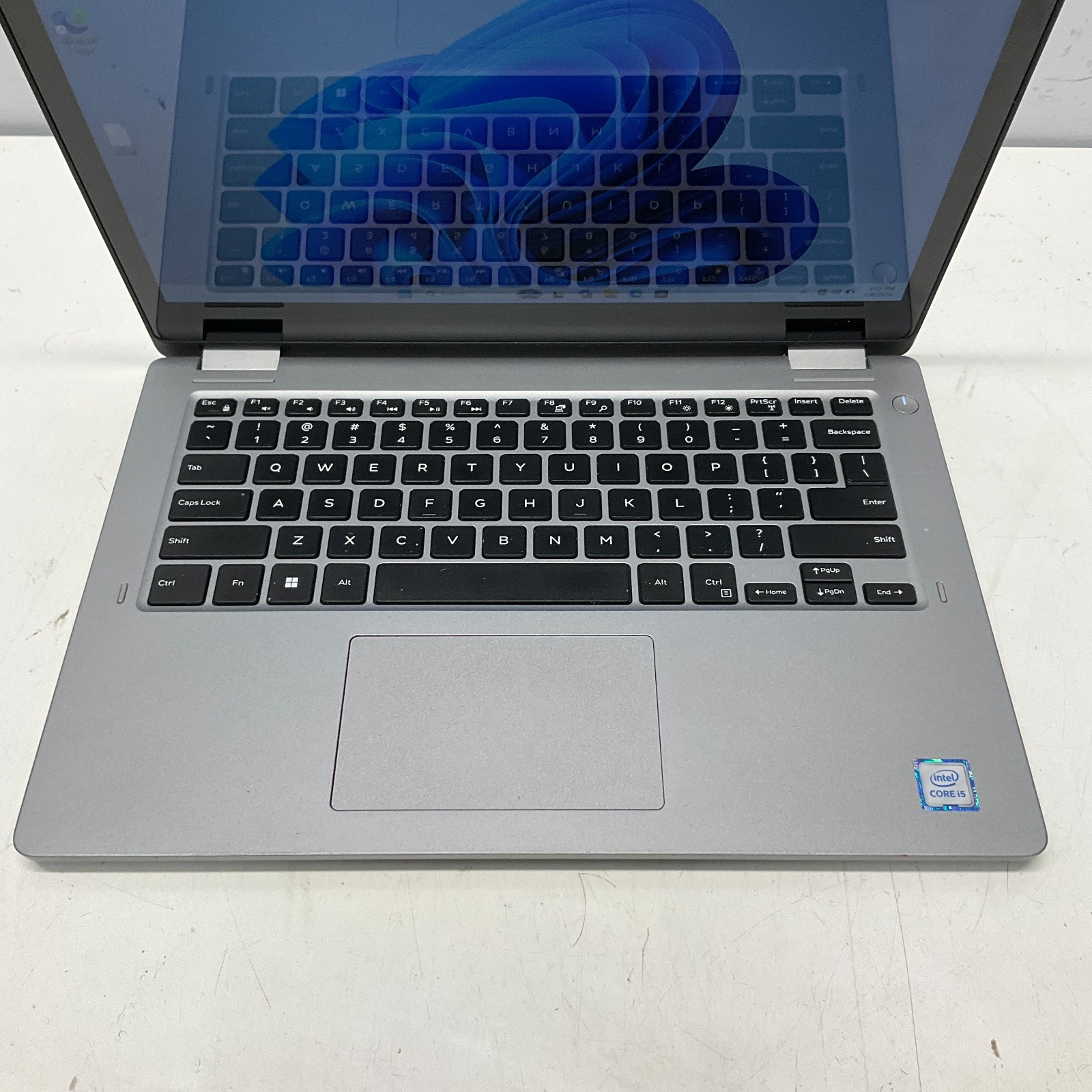 Dell Latitude 3310 2-in-1 Intel i5-8265U 1.60GHz 4GB RAM 480GB SSD Windows 11
