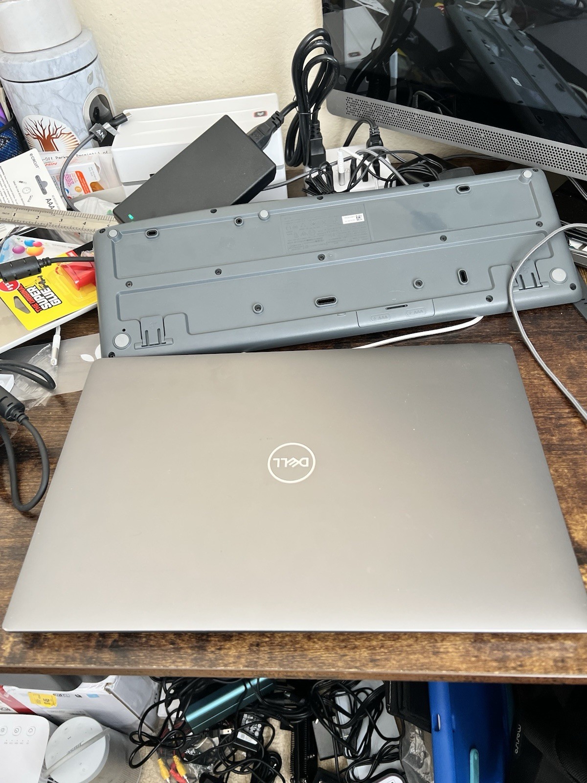 Dell Prescission 5540, i7-9th gen, T1000 NVIDIA 4gb graphic, 8gb ram, 256gb ssd