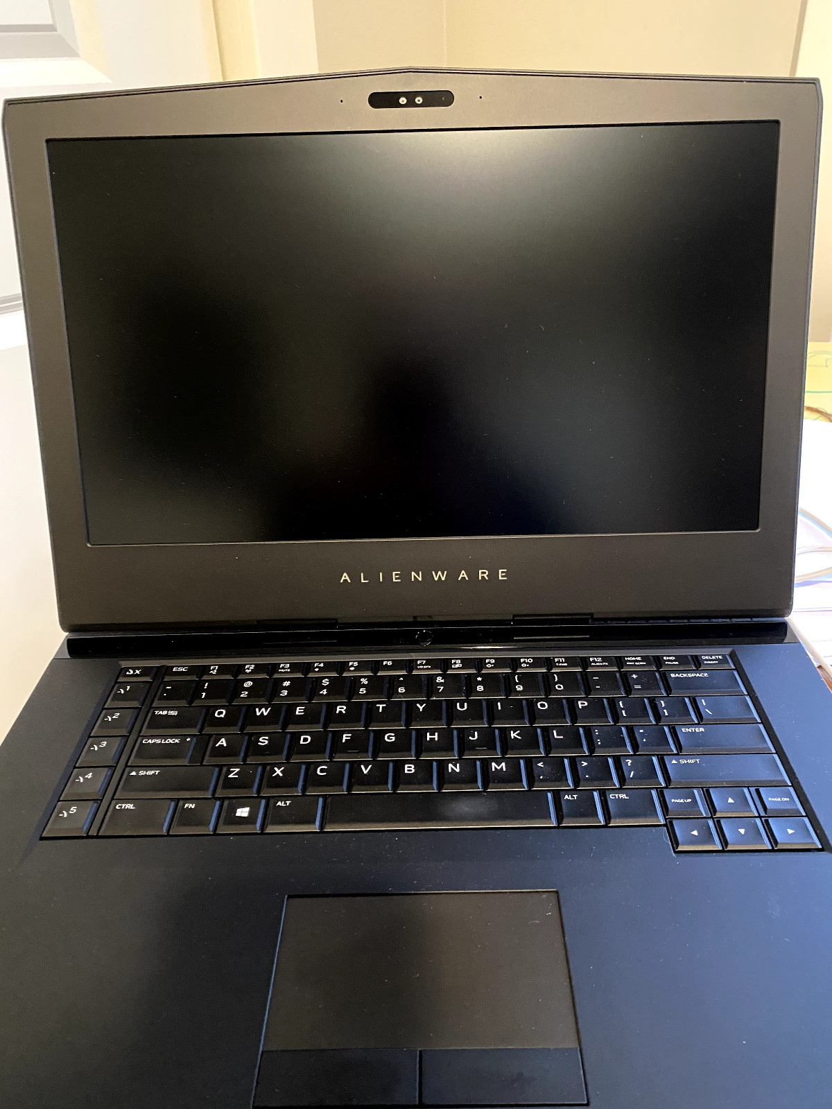Alienware 15 r3 – used twice! Comes with original Box