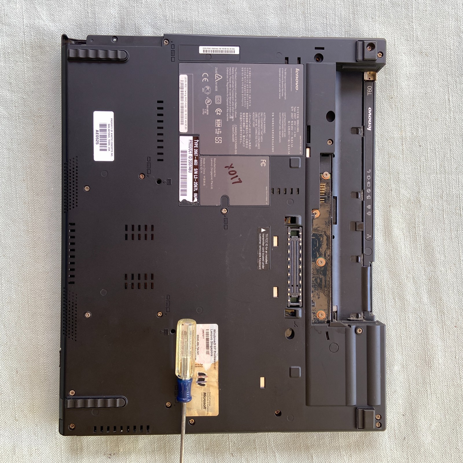 IBM Lenovo ThinkPad T60 15” Laptop Intel Centrino T2400 1.83GHz 1GB Parts Lot 2