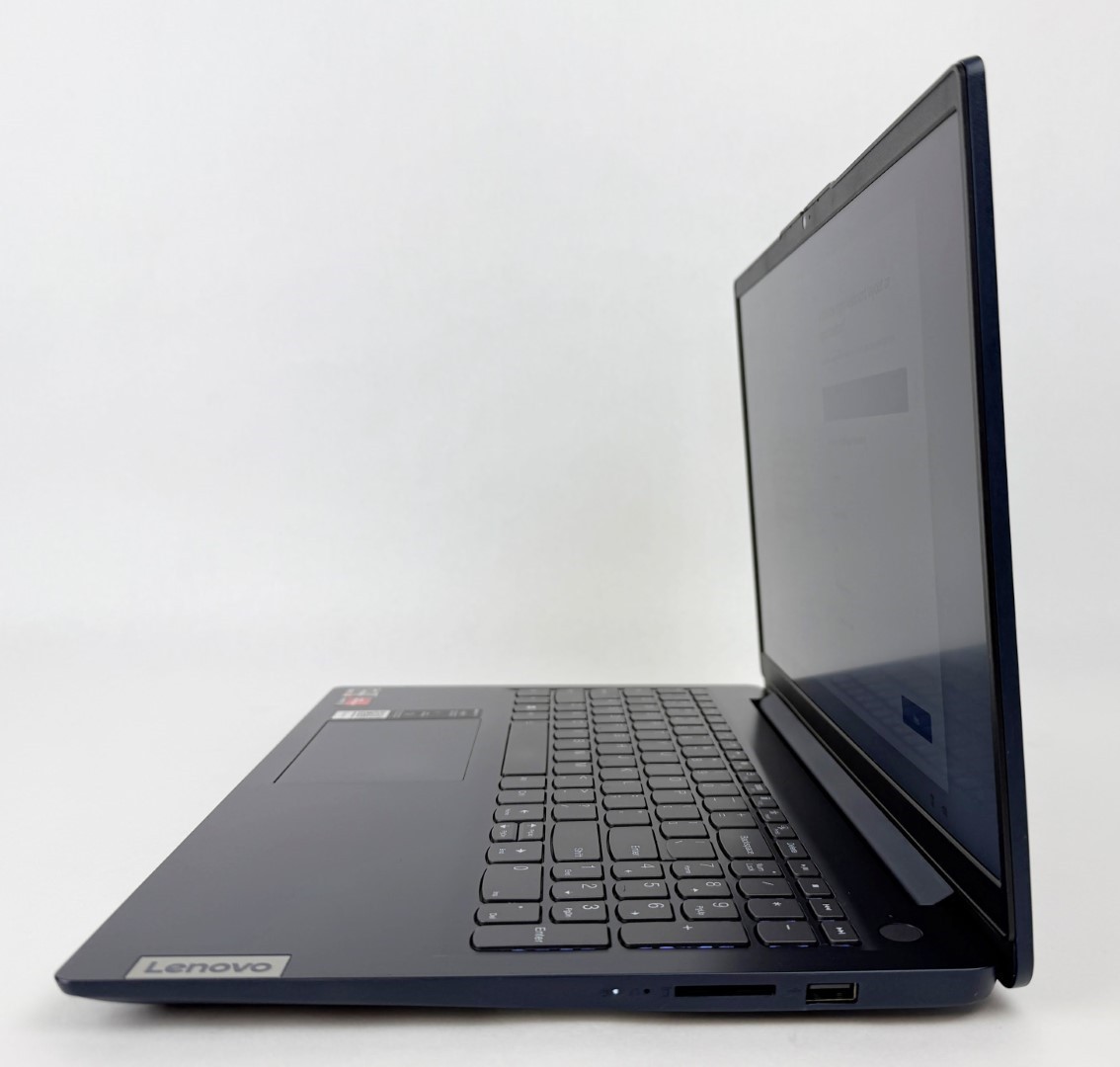 Lenovo IdeaPad 3 15ABA7 15.6″ FHD Touch Ryzen 7 5825U 12GB 512GB SSD W11H