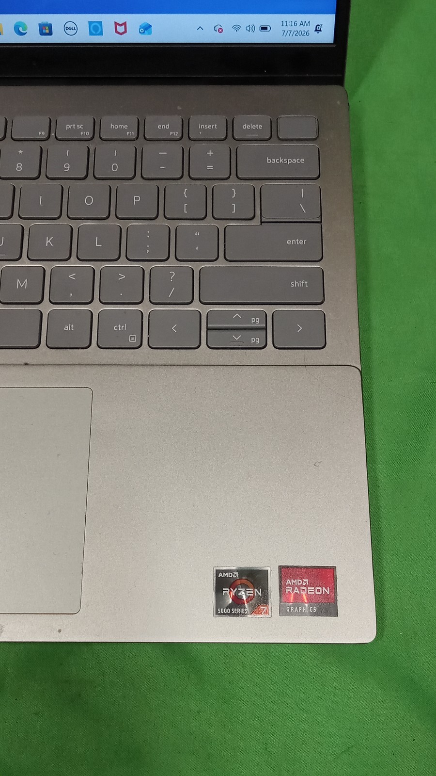 Dell Inspiron 14 5425 Laptop AMD Ryzen 7 8GB RAM 500GB SSD Win 10 Pro w/ Charger