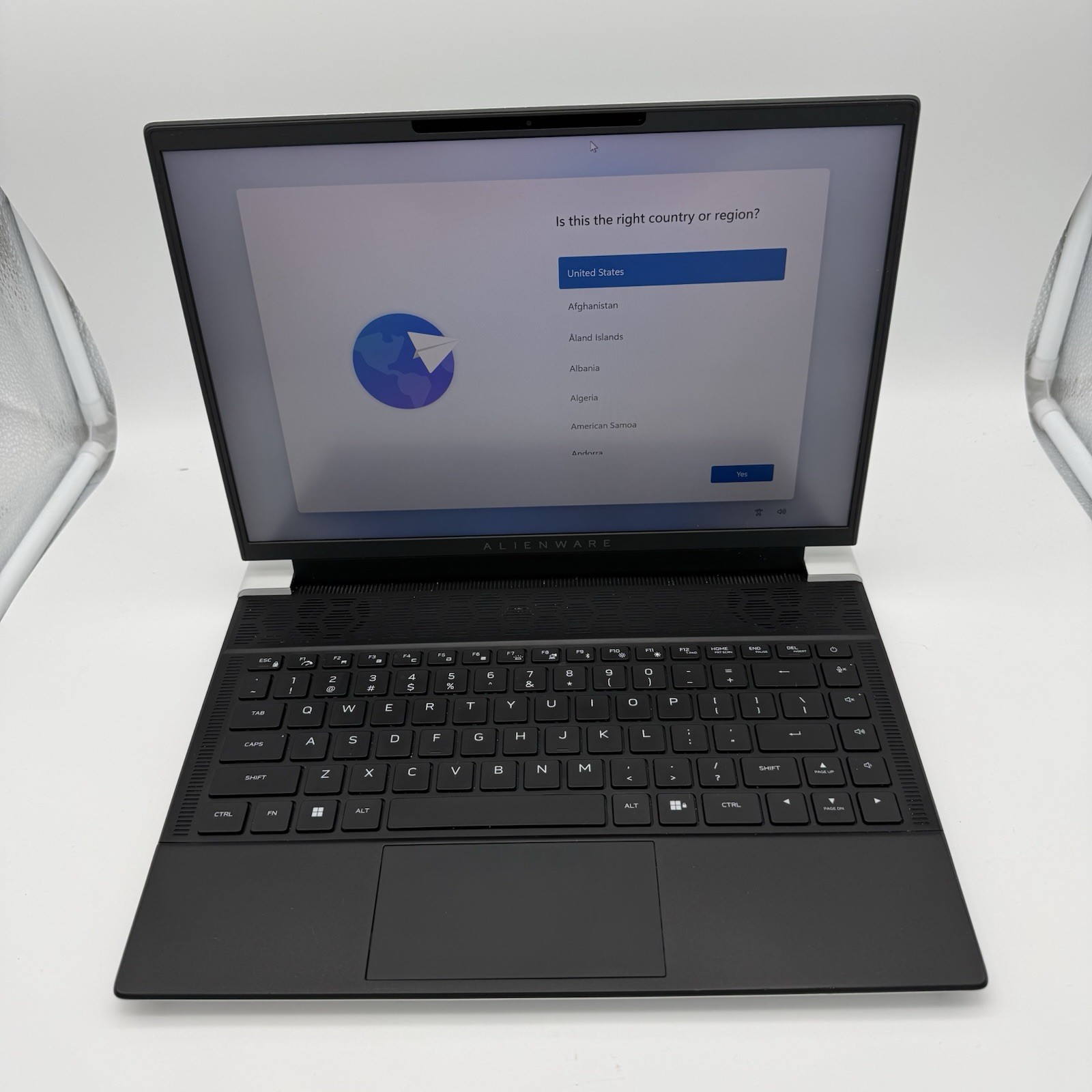 Dell Alienware X14 R2 165Hz QHD+ 2.4 GHz i7-13620H 32GB 2TB SSD RTX 4060