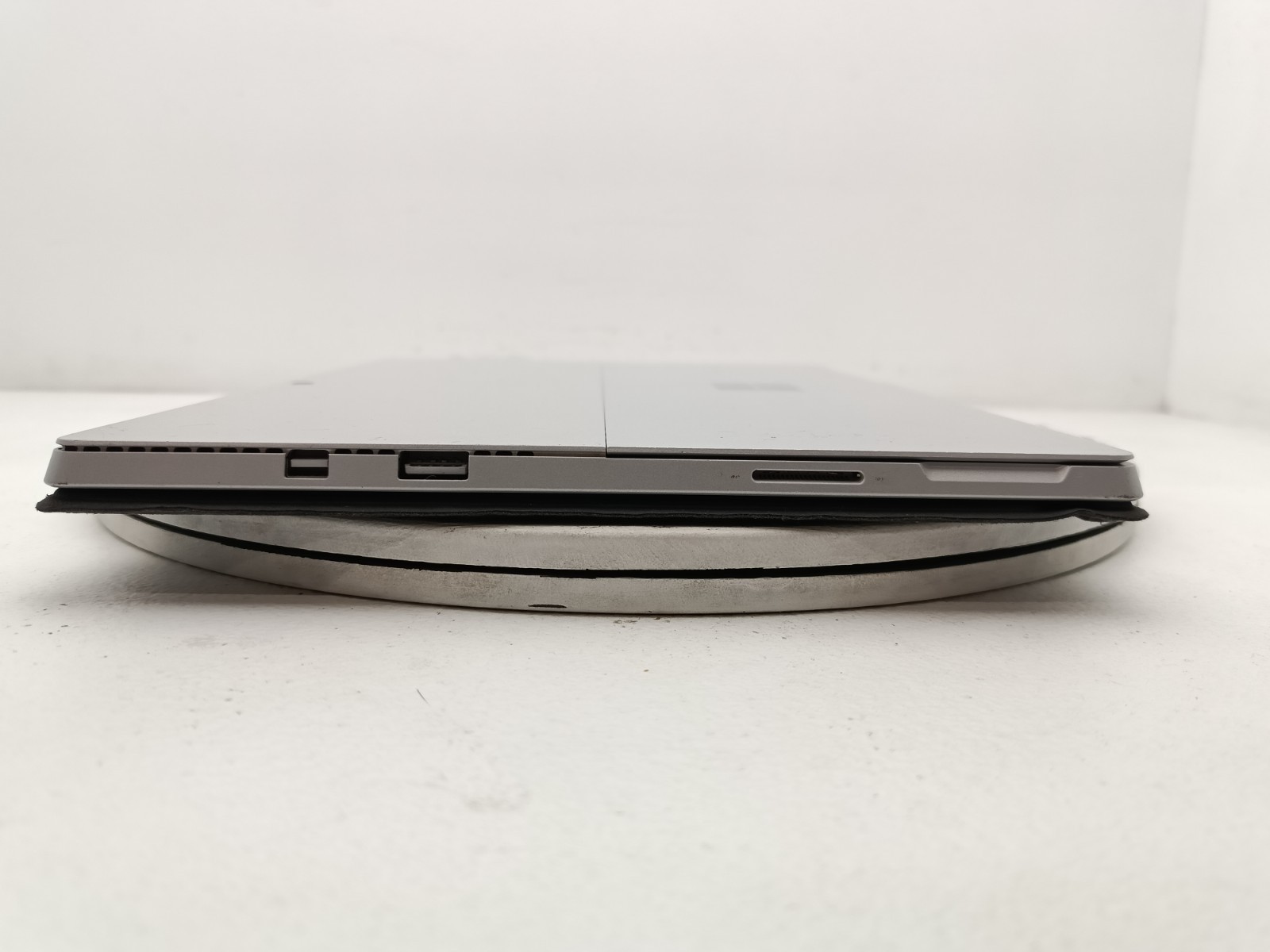 Microsoft Surface Pro 4 | 12.3″ | i5-6300U | 4GB 128GB SSD | Win 11 Pro #91