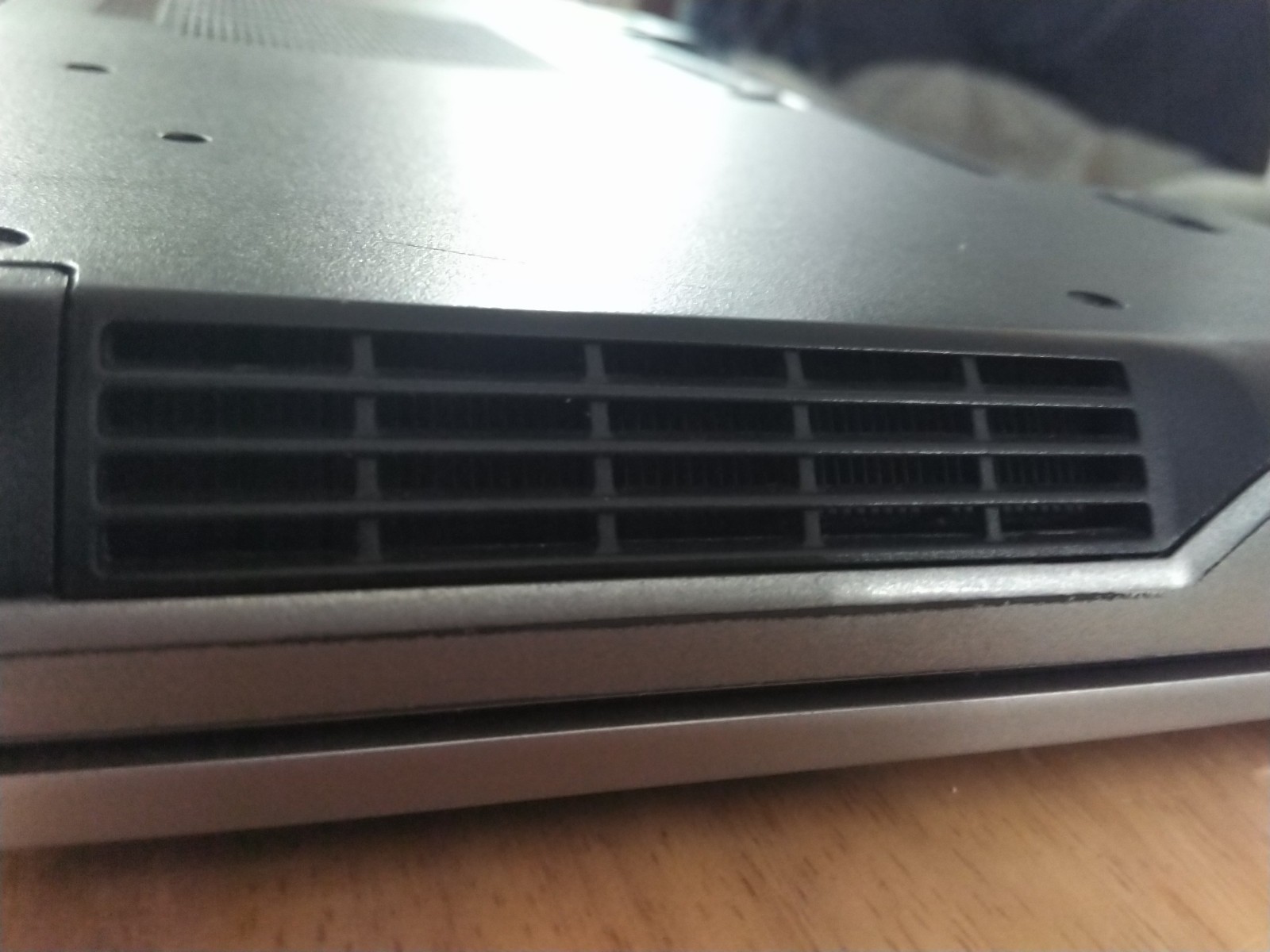 Dell Latitude E6520 i5-2520M CPU 8GB RAM 300GB HDD (Can swap DVD drive w/2nd HD)