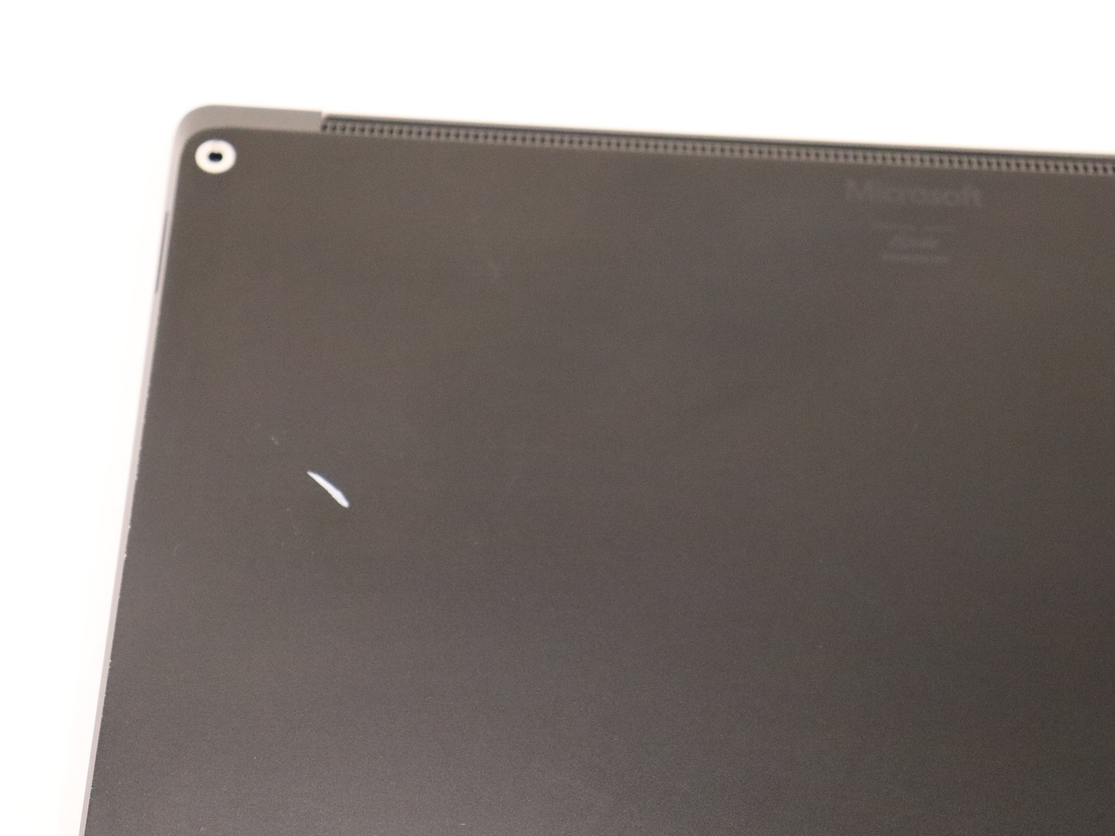 Microsoft Surface Laptop 5 13.3″ Touch 1951 i7-1245U 16GB 256GB NVMe Win 11 Pro