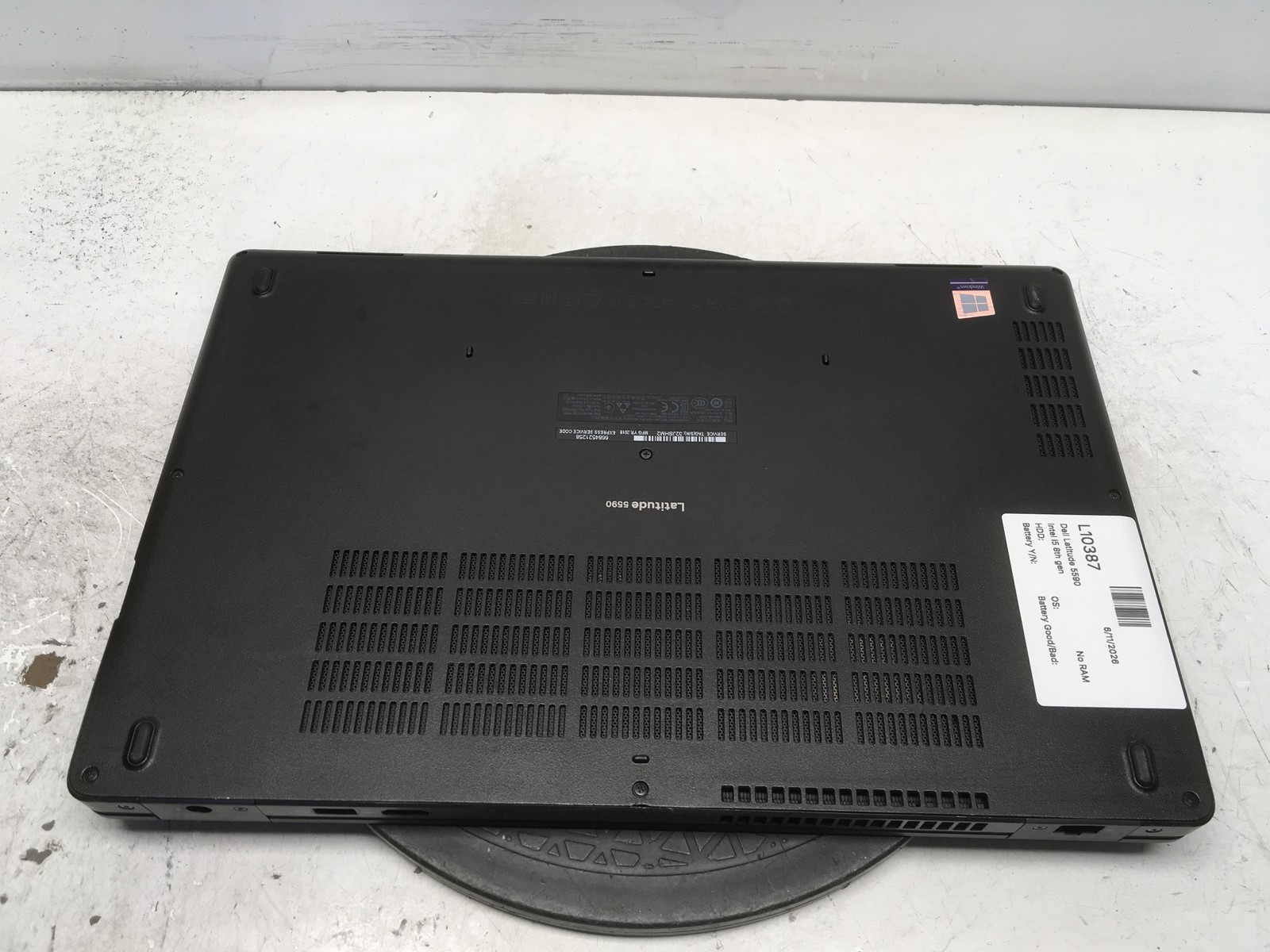 Dell Latitude 5590 Intel i5 8th gen No RAM NO HDD No Batt