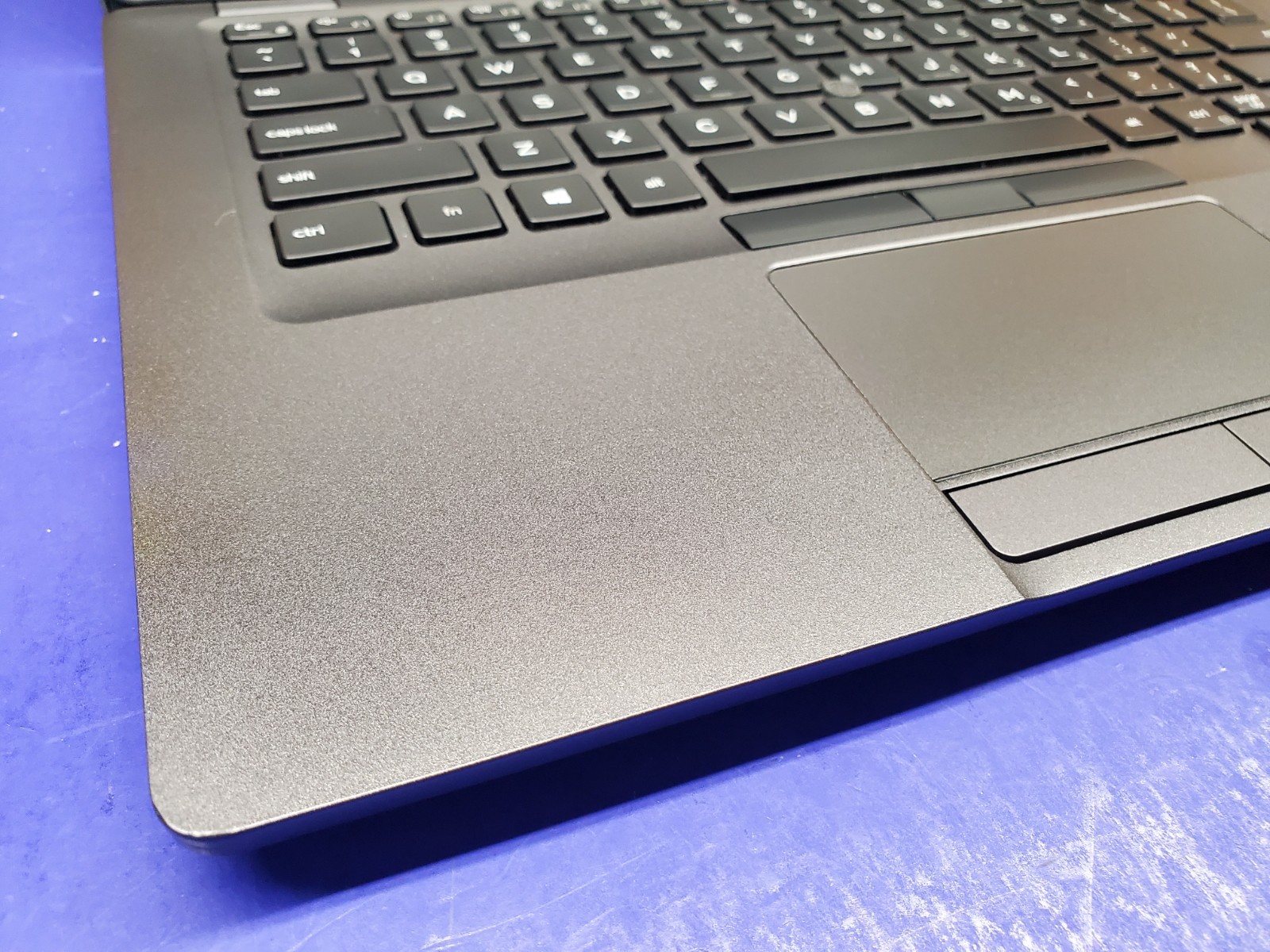 Dell Latitude 5400 i7-8665U 1.90Ghz 16GB 512GB SSD 14″ *Professionally Restored*