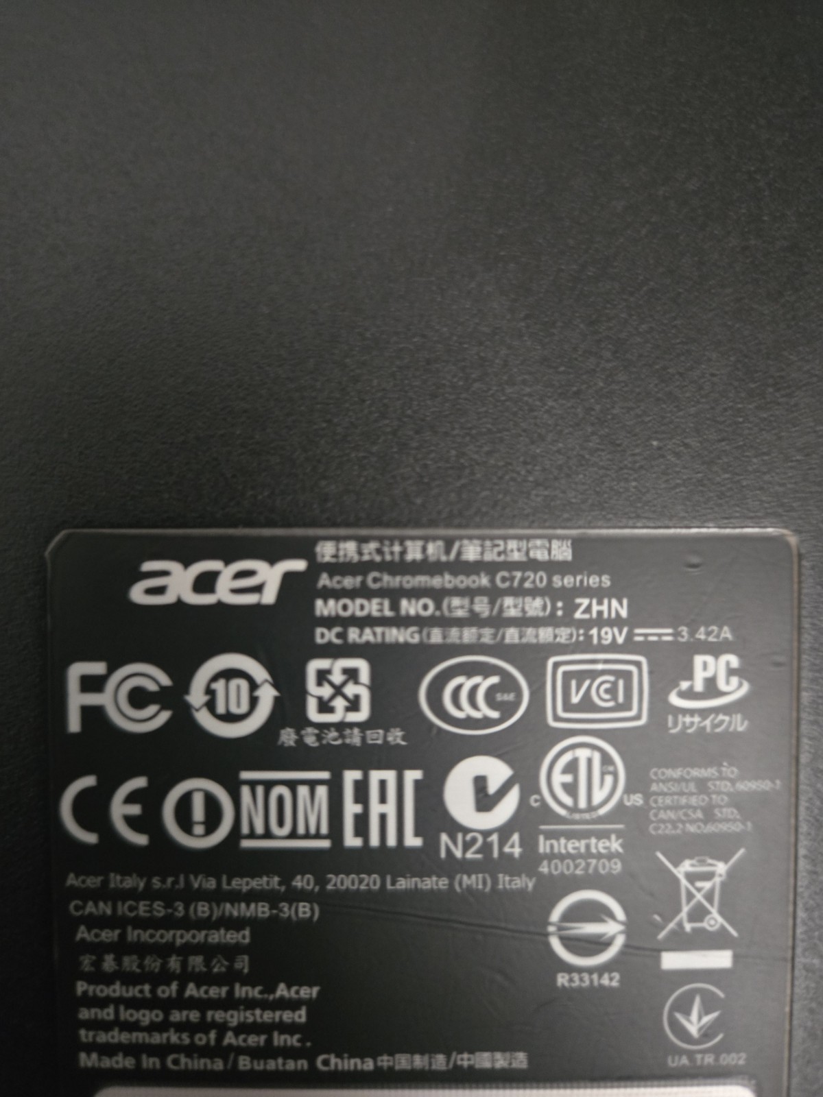 Acer C720-2844 11.6 inches Intel Celeron 4GB RAM 16GB SSD Chromebook
