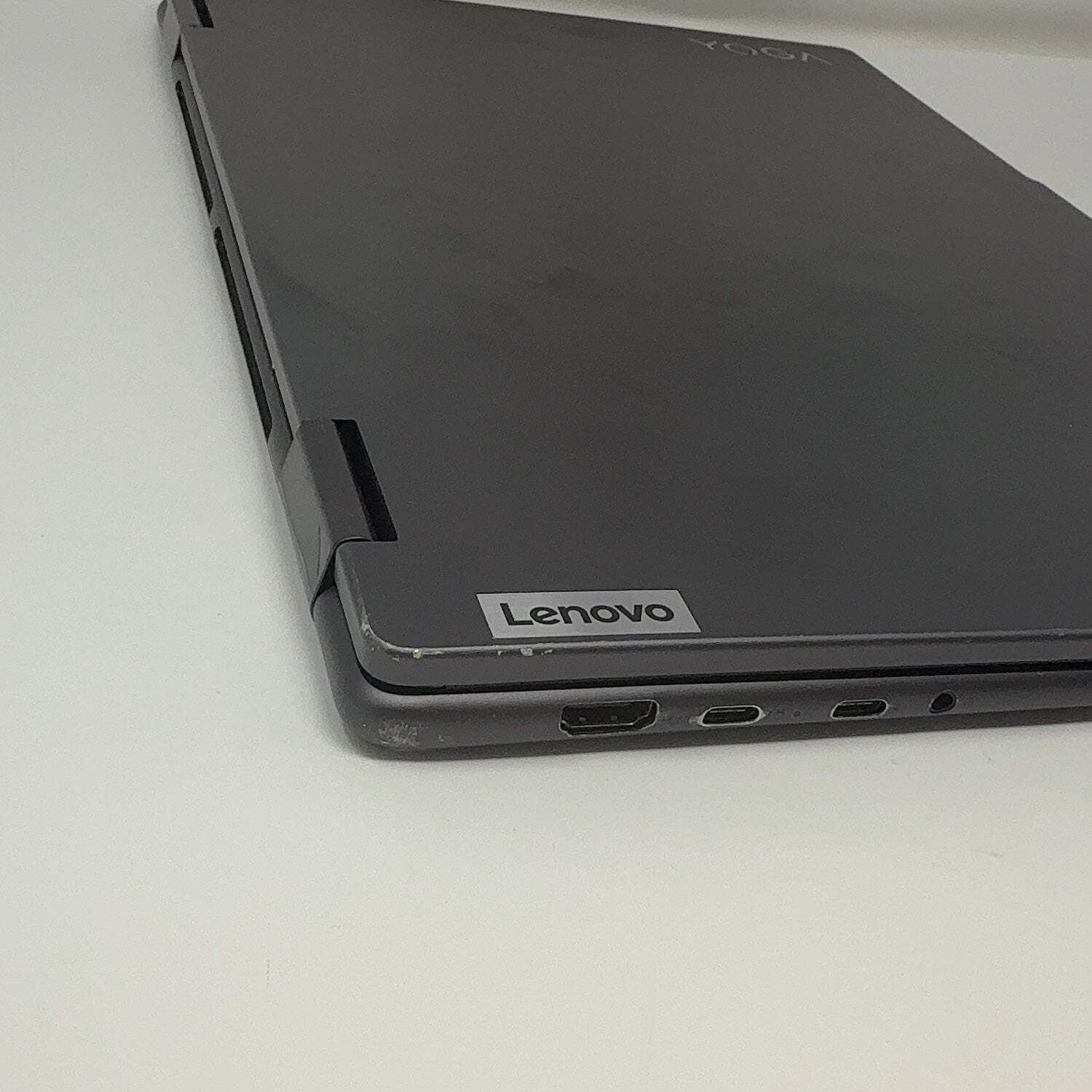 Lenovo Yoga 7 2-in-1 16″ Core Ultra 7 155U 16GB RAM 1TB SSD (READ Bad Trackpad)