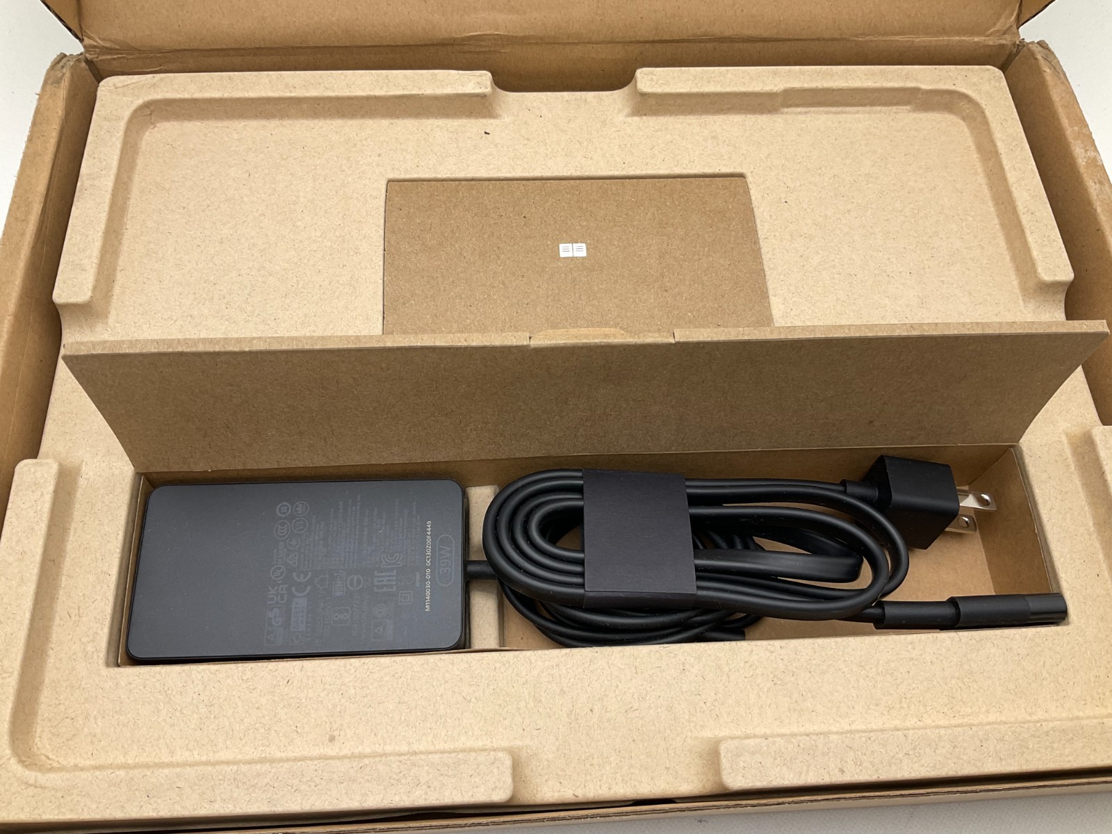 Microsoft Surface Pro 10 Intel Core Ultra 7 165U 16GB Memory 1TB SSD ZDX-00001