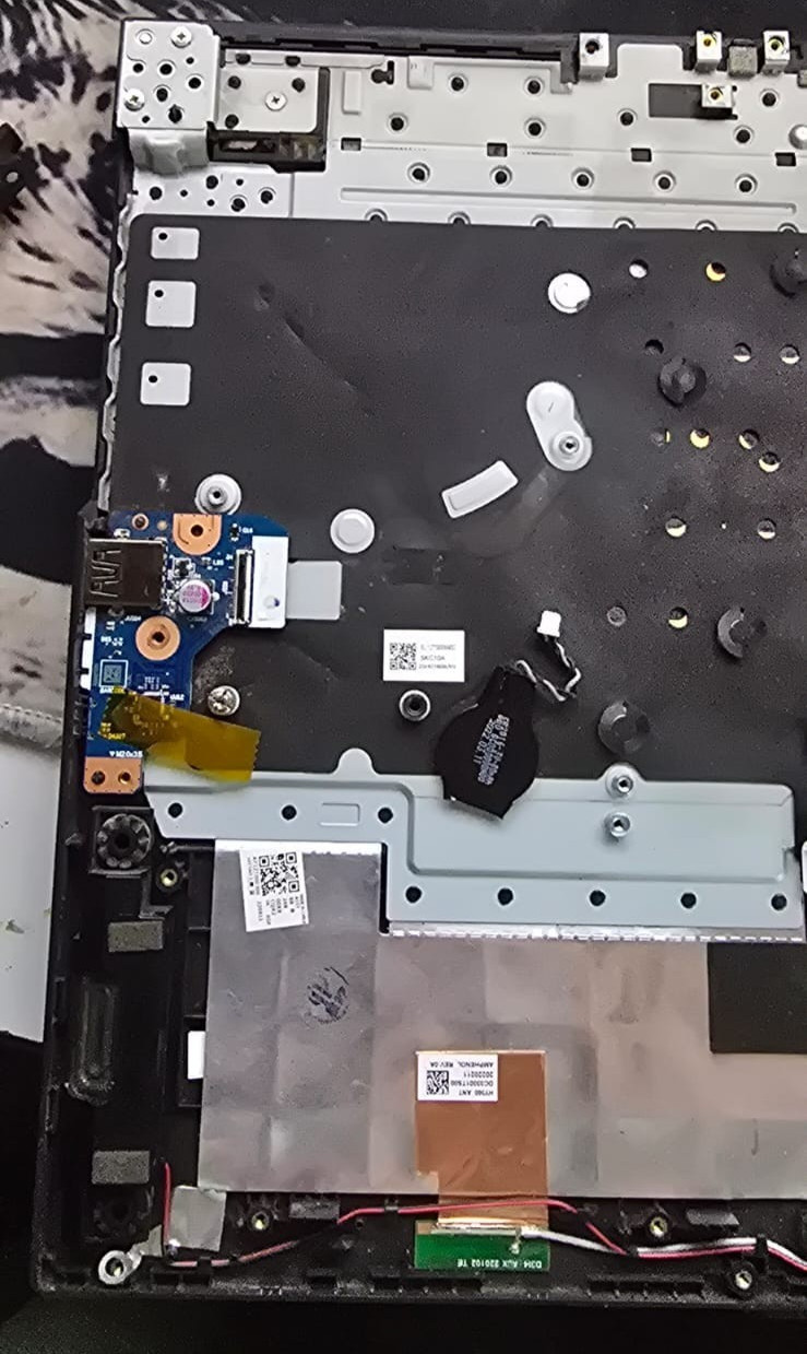 Lenovo Legion 5 15ACH6 Ryzen 7 5800H RTX 3050 Ti 32GB 165Hz + 512GB SSD – PARTS