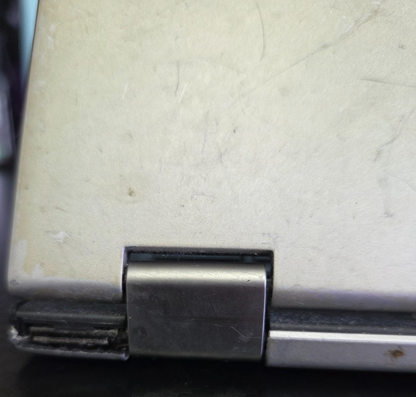 Lenovo Yoga 2 11 Laptop Intel Core i3-4012Y NO RAM/HD/OS/POWER (FL)