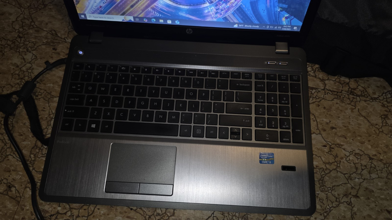 HP ProBook 4540s(500GB, Intel Core i3 2.40GHz, 8GB)Laptop Win10 Pro w/Bag