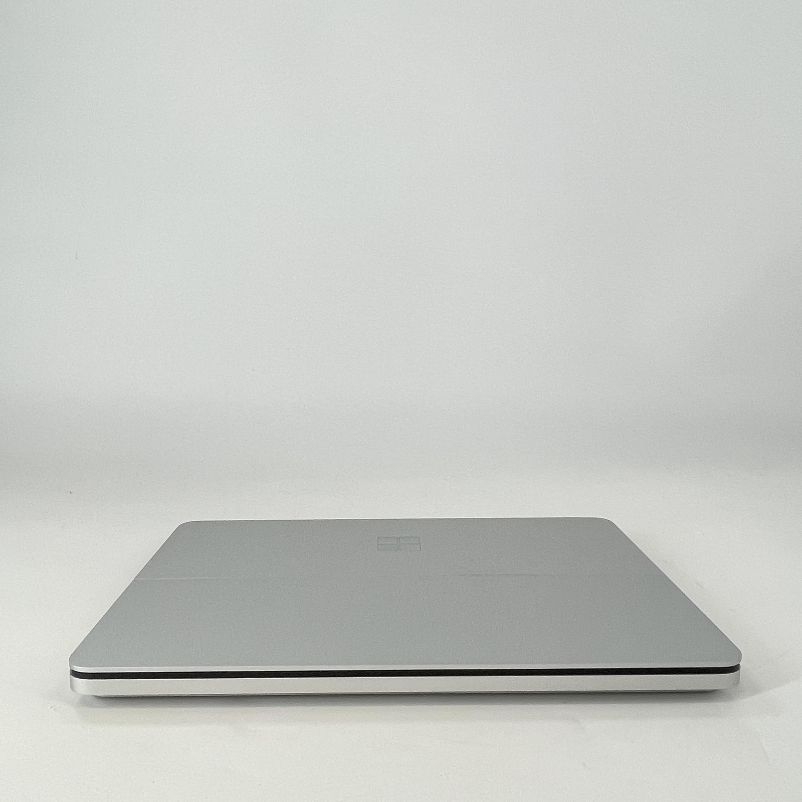 Microsoft Surface Laptop Studio 2 14 2K TOUCH 2.9GHz i7-13800H 64GB 1TB RTX 4060