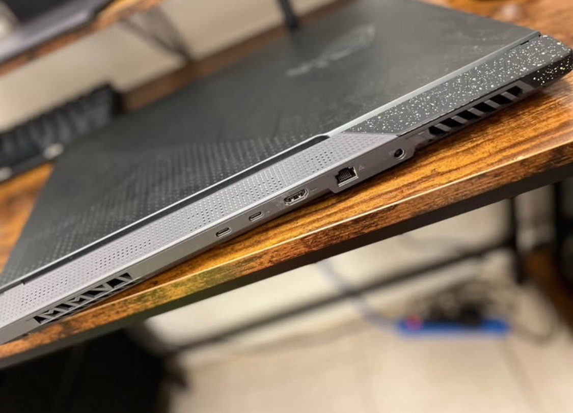 ASUS ROG Strix G16 Gaming Laptop, 16” Nebula Display 16:10 QHD 240Hz, RTX 4060