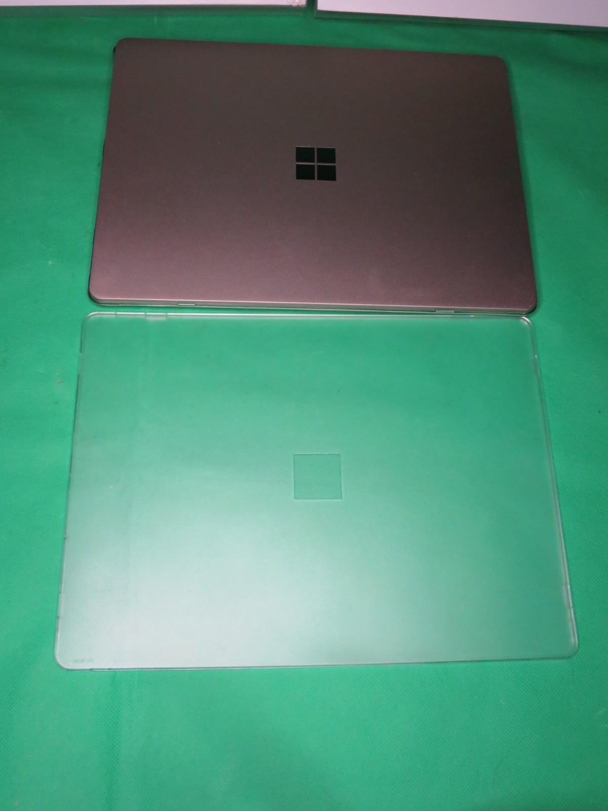 Microsoft Surface Laptop Go 2 Intel i5 11th Gen 8GB RAM 256GB Sandstone