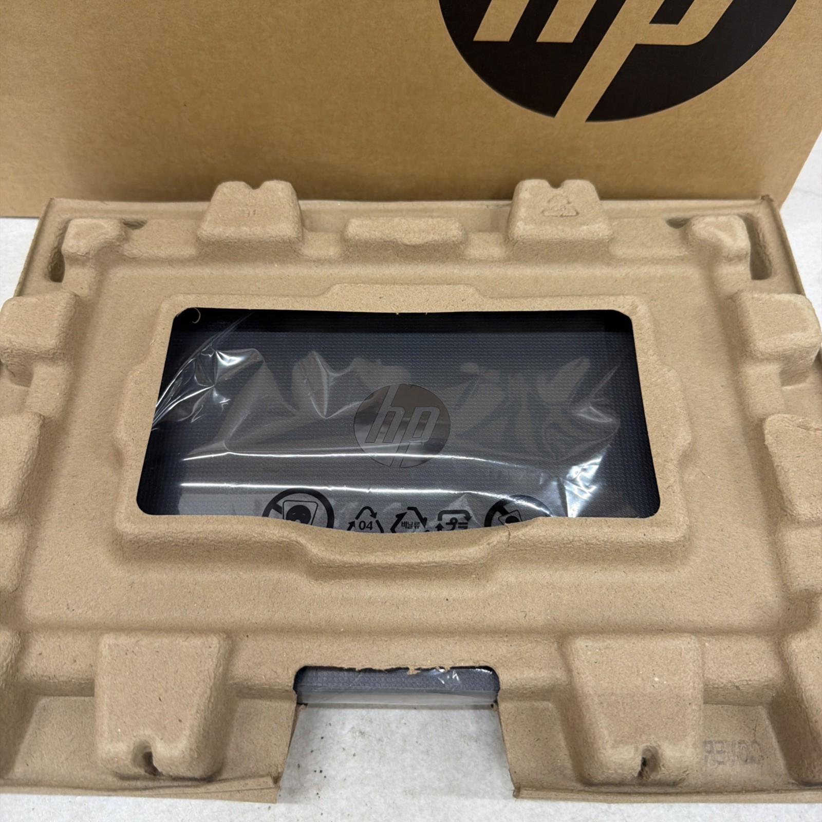 HP Chromebook 14″ Laptop HD Display Intel N100 4GB 64GB Chrome OS 9P988UA