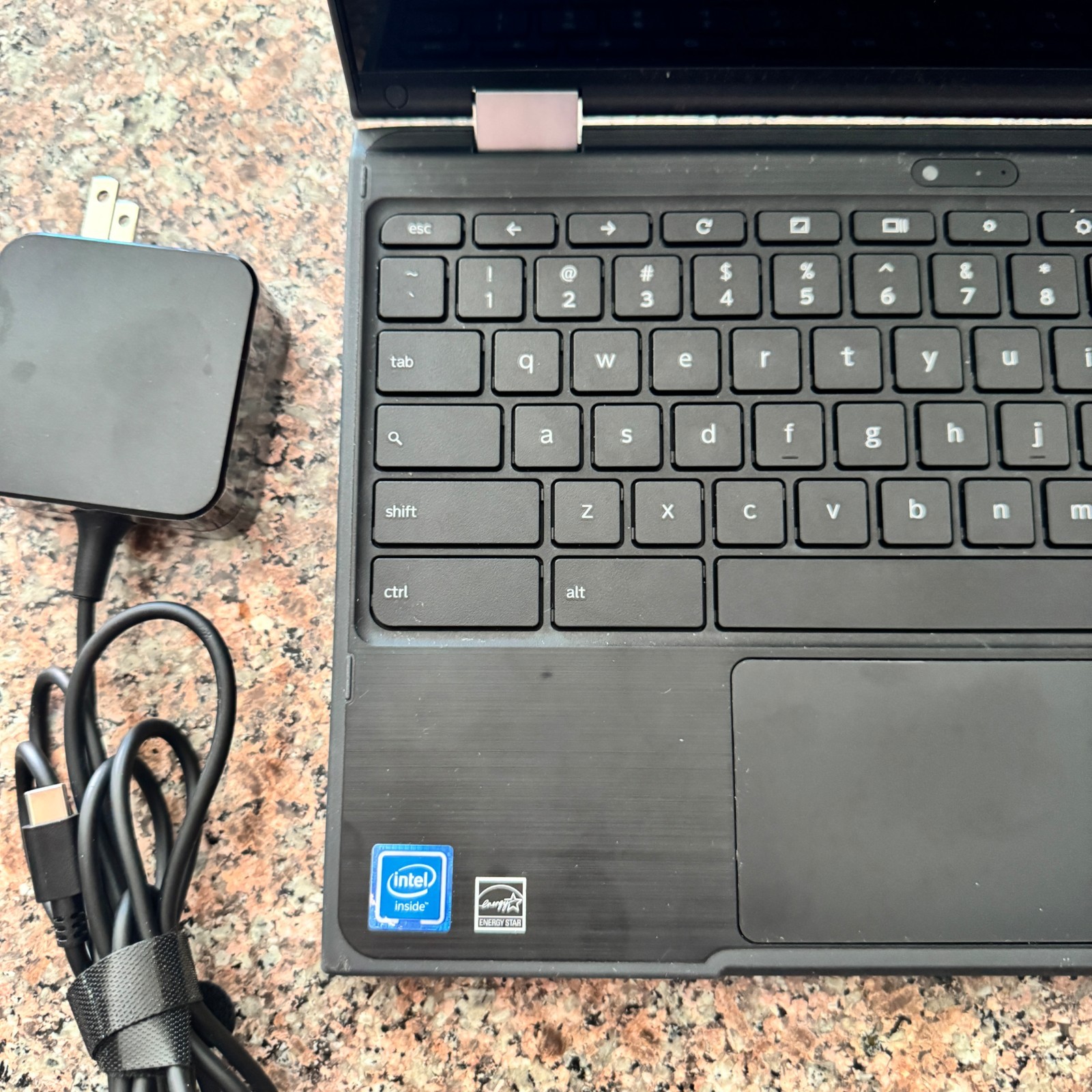 Lenovo Chromebook 300e 2nd Gen 2-in-1 11.6″ HD Touch 4GB 32GB – Wireless Mouse