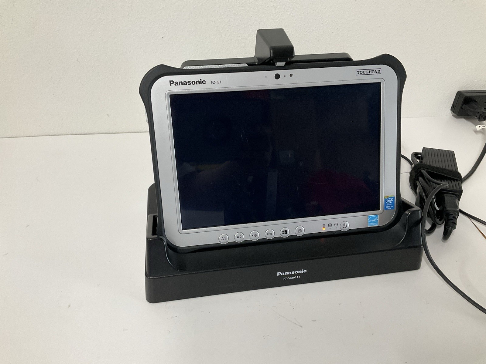 NICE PANASONIC TOUGHPAD FZ-G1 MK3 10.1″ Intel i5 *NO SSD* 8GB RAM GPS LTE STYLUS