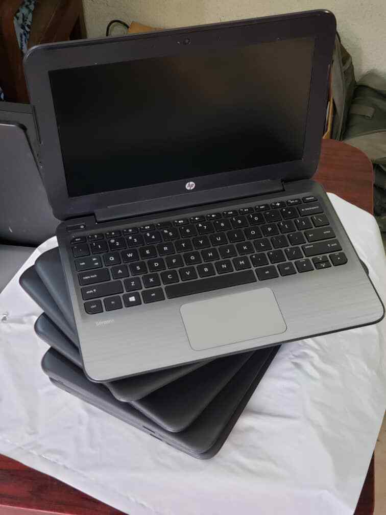HP Stream 11 Pro G2 11.6″ 1.60GHz Win8.1, Office*!