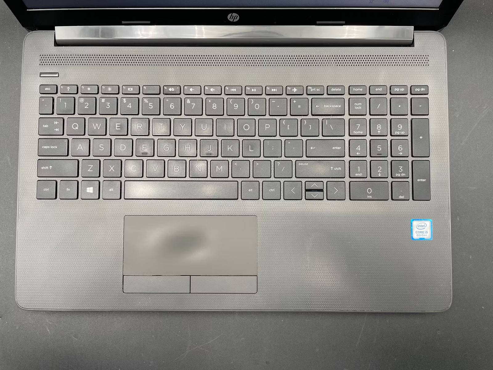 HP 250 G7 Notebook Used 15.5″ ( i5-8265U-8GB-256GB NVMe)