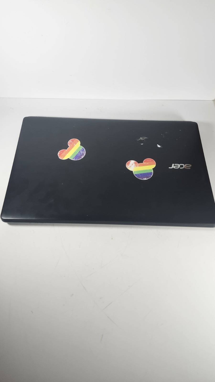 Acer Aspire E5-521-23kh Laptop W/ Adapter Charger Tested Working Windows 10 READ