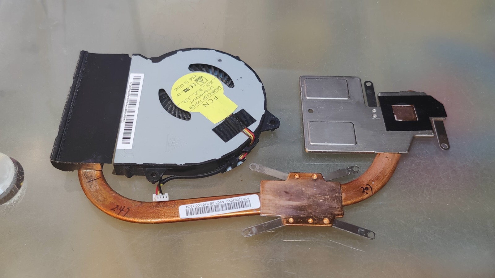 LENOVO G50-70 G50-80 FAN AND HEATSINK AT0TJ0030V0 DC28000CGF0