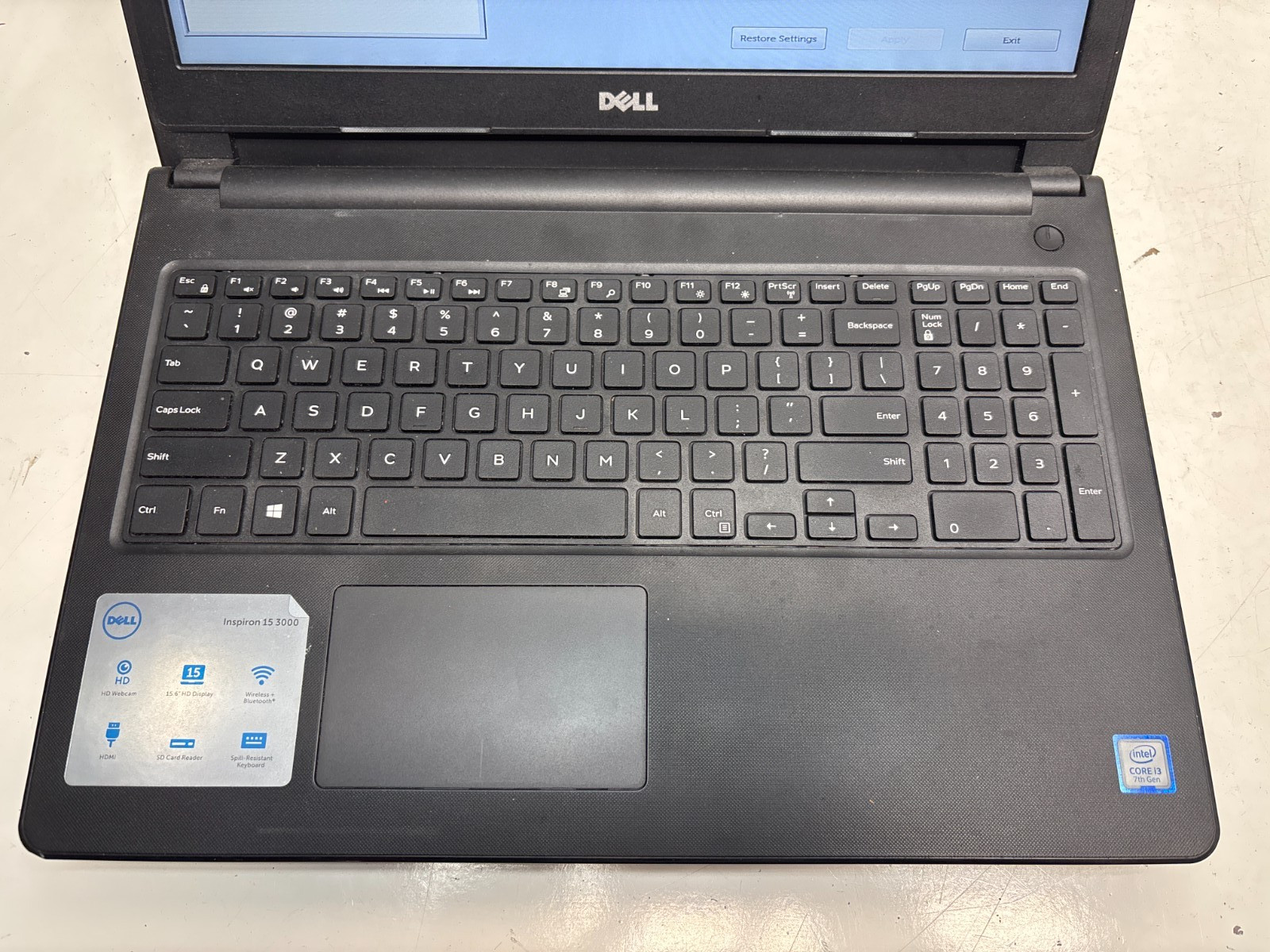 Dell Inspiron 15-3567 Intel Core i3-7130U 2.70GHz 8GB NO HDD