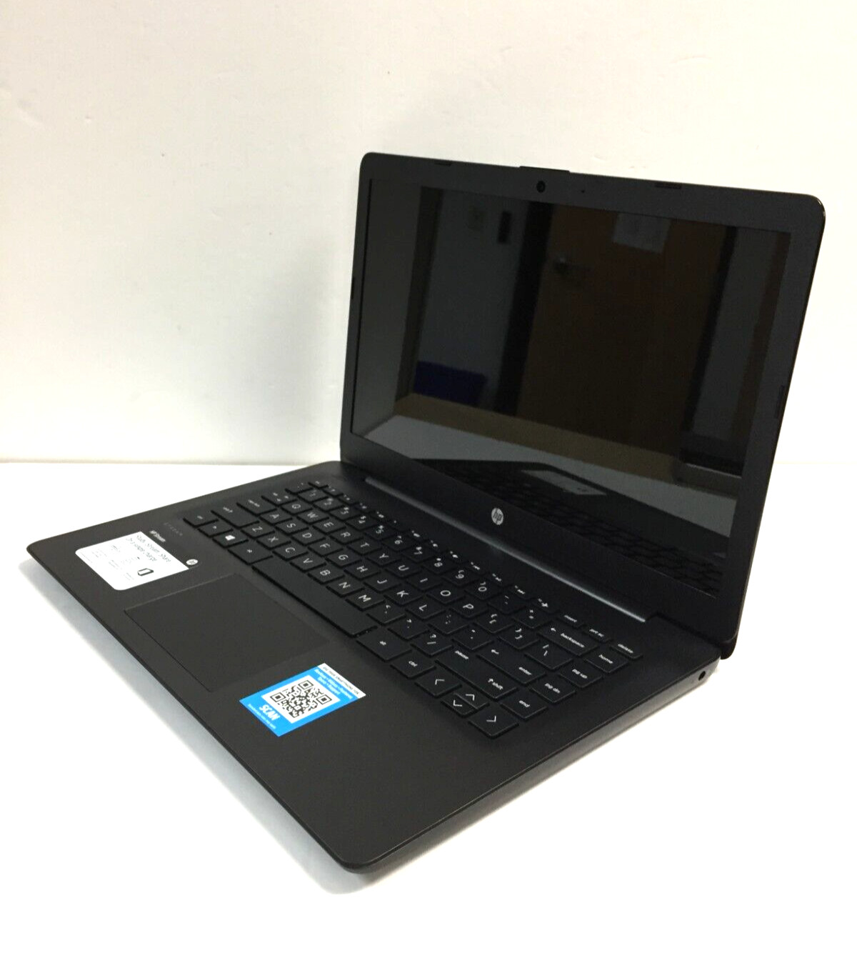 HP Stream 14-ds0013dx Laptop 14″/AMD A4-9120E APU/4GB RAM/64GB eMMC/Win10s