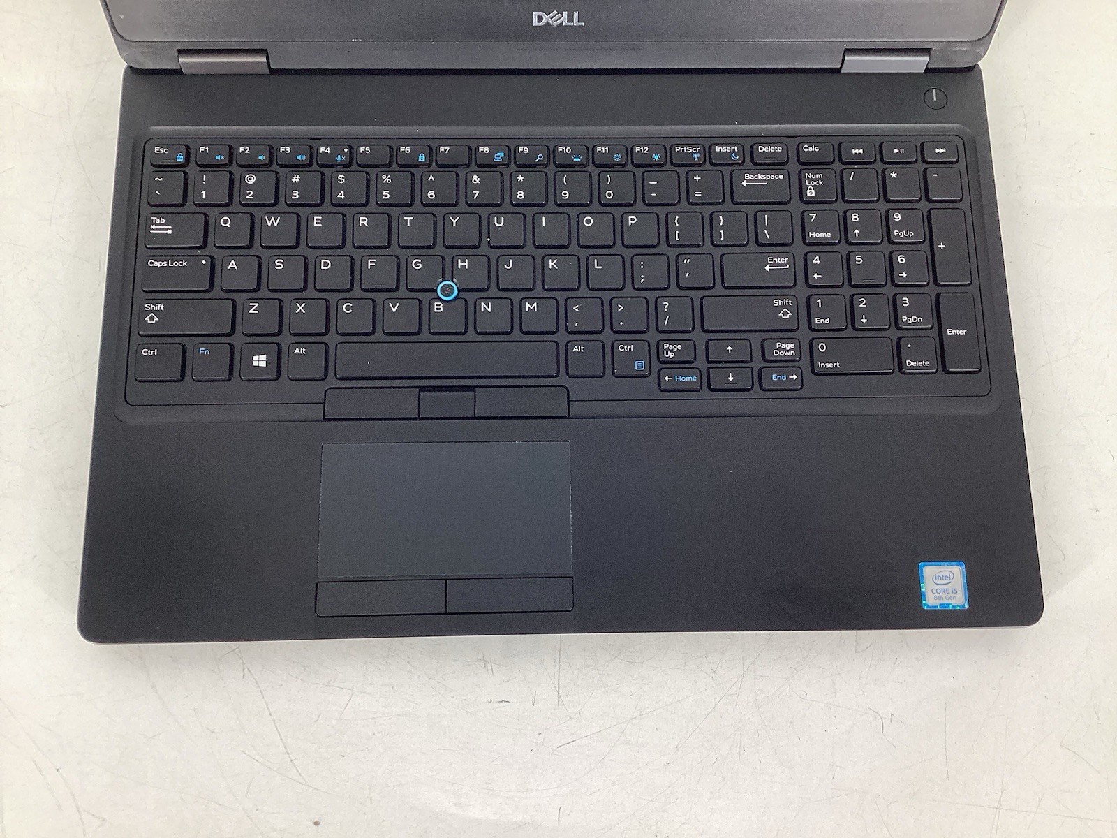 Dell Latitude 5590 15.6″ (i5-8350U @1.70GHz 8GB RAM No SSD No OS) No AC B-Grade