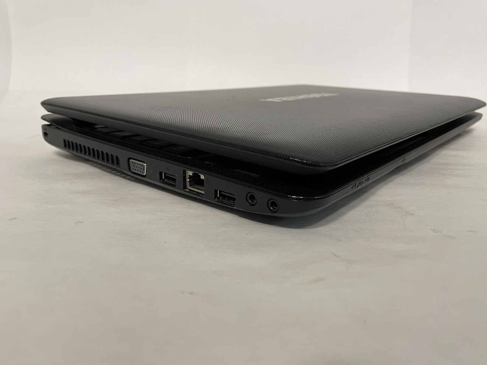Toshiba Satellite c655 Read* Free Ship