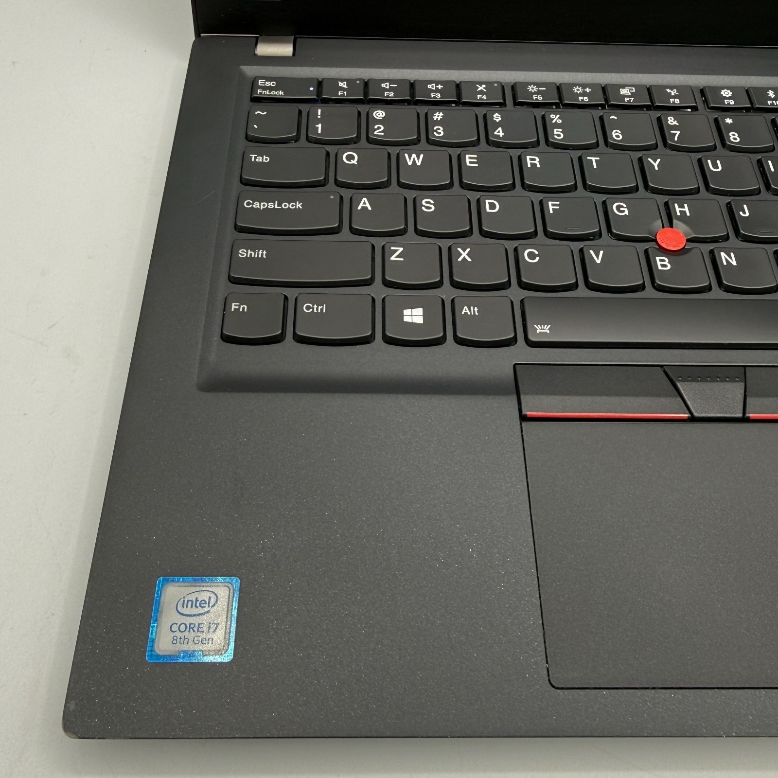 Lenovo ThinkPad T490s 14″ i7-8565U 16GB RAM 256GB SSD Win11 Pro Fingerprin Fair