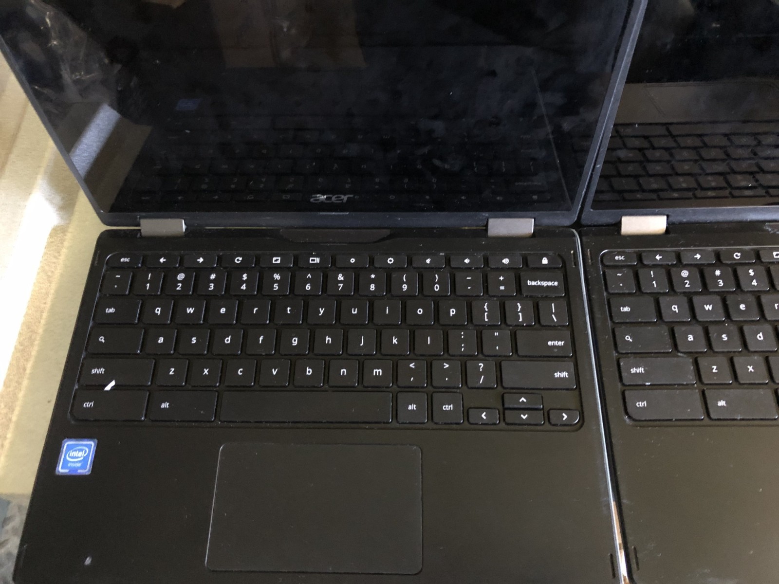 Acer Chromebook R752 Laptop Lot PARTS REPAIR AS IS 2 Keys Missing