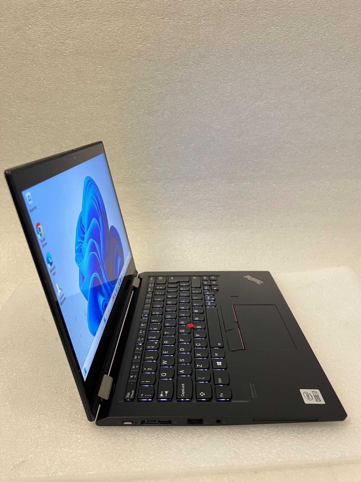 Lenovo ThinkPad X13 Yoga Gen 1 13.3″ Touch i7 10610U 16GB 512GB SSD Windo 11 pro