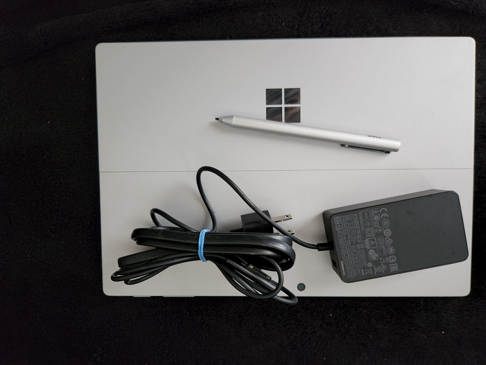 Surface Pro 7 i5-1035G4, 8GB RAM 256Gb